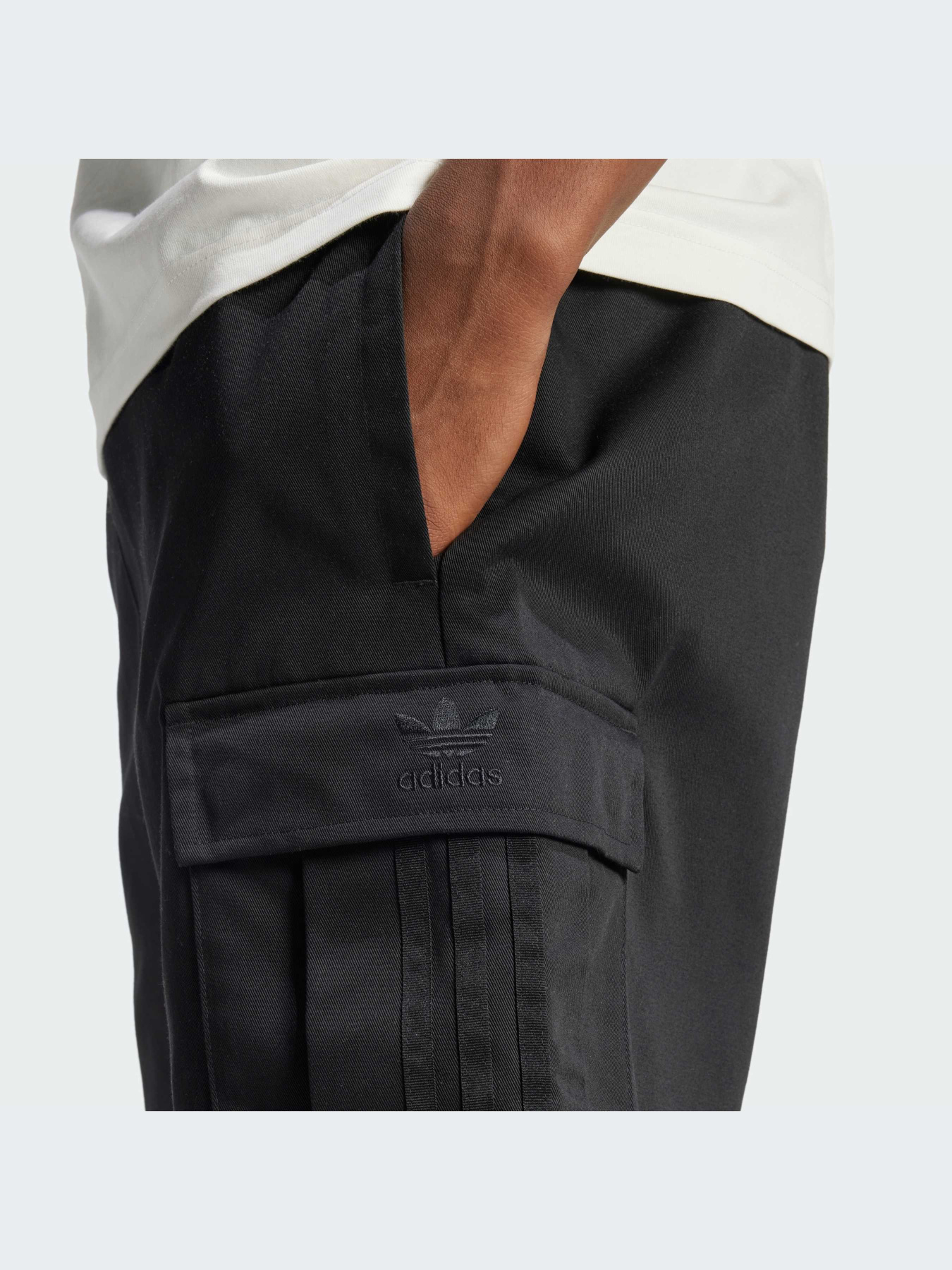 Шорты Adidas модель IY2073 Фото