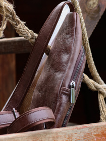 Крос-боді Legessy модель KR_018-1_Brown_G Фото