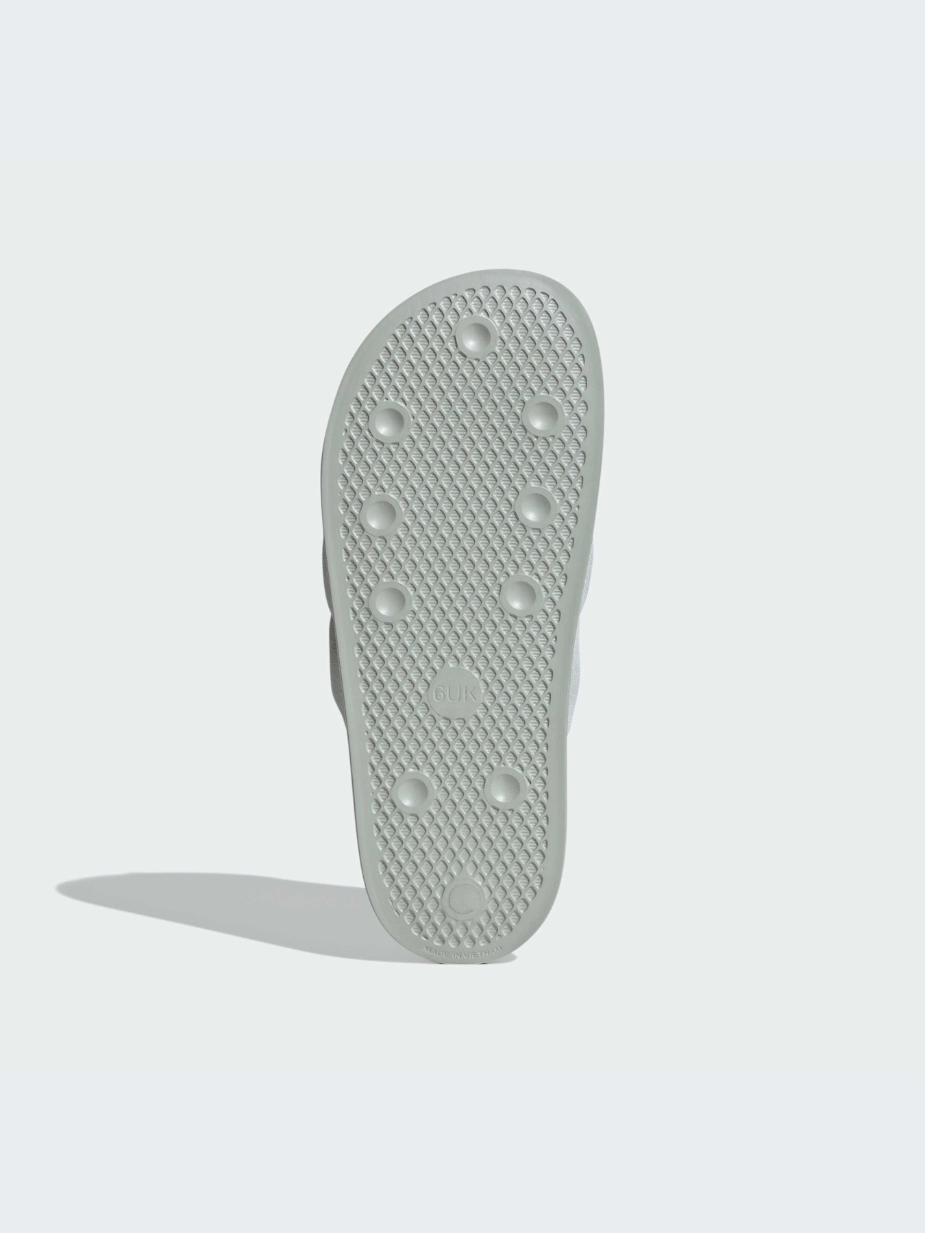Шлёпанцы Adidas Adilette модель IF3574-KZ Фото