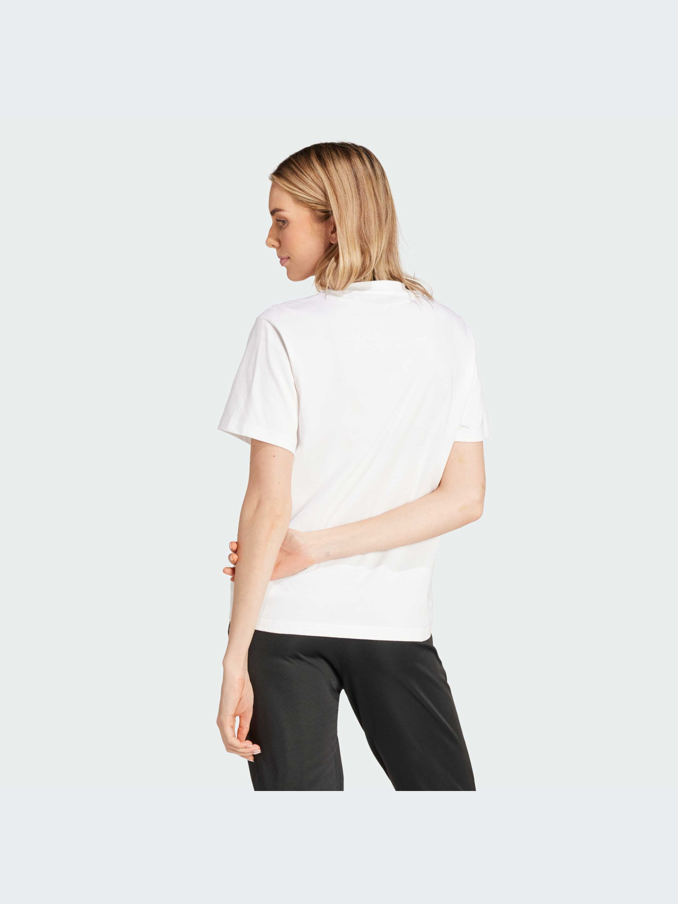Футболки и поло Adidas модель IX6455-KZ Футболки и поло Adidas модель IX6455-KZ Фото