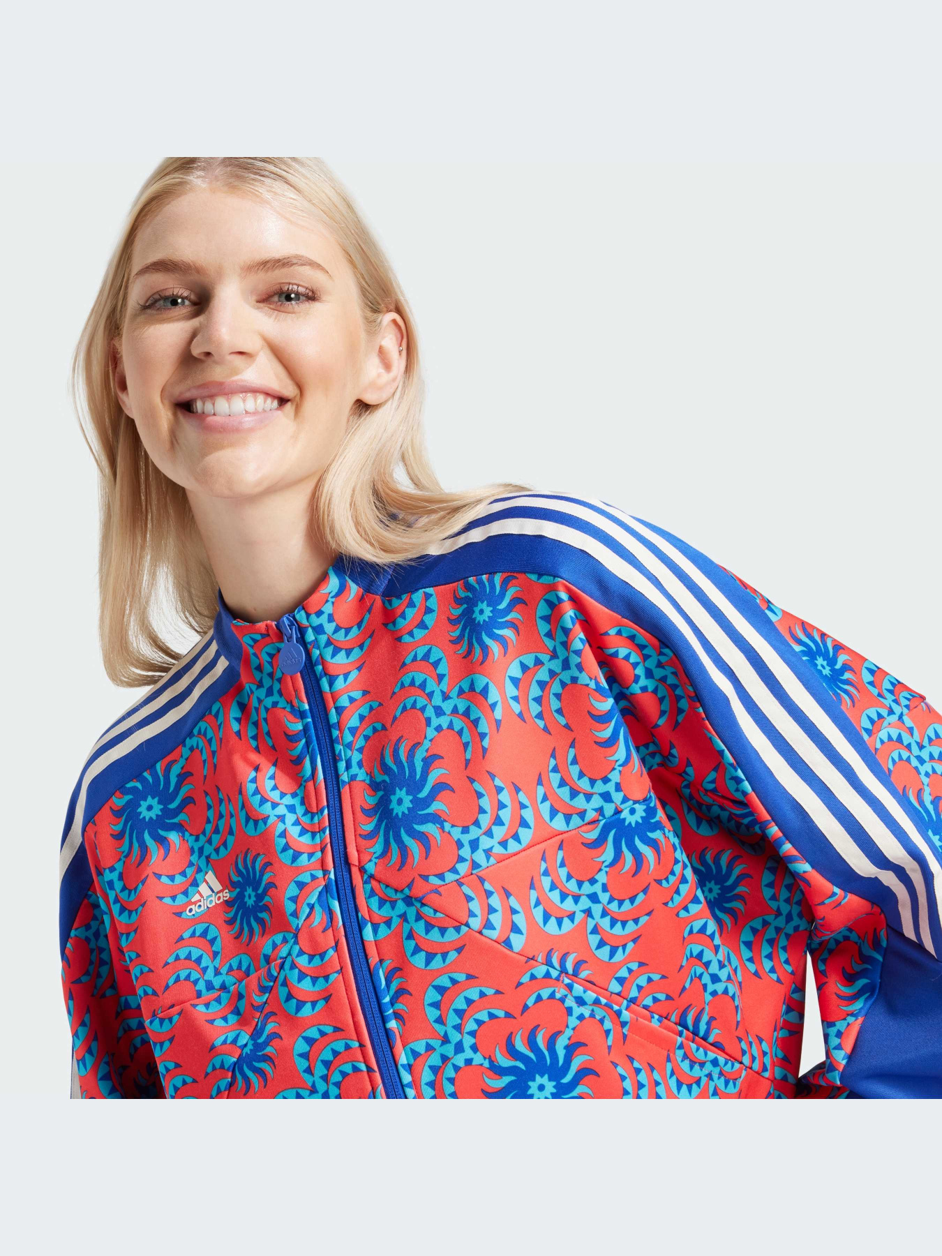 Худи и свитшоты Adidas модель IQ4496-KZ Фото