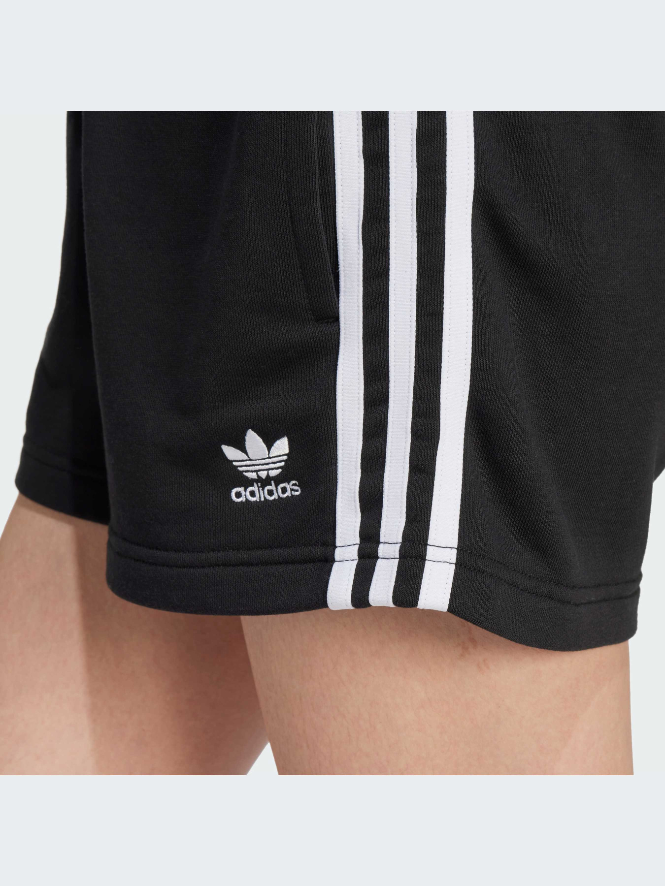Шорты Adidas Adicolor модель IU2517-KZ Фото