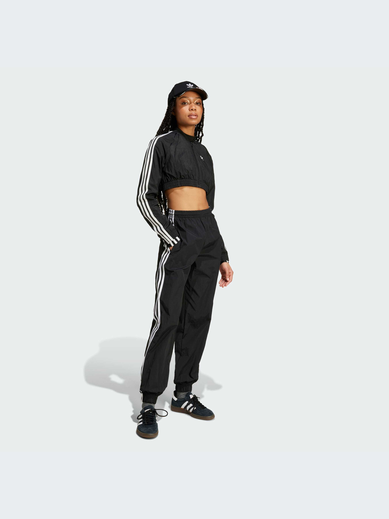 Худи и свитшоты Adidas модель IW5484-KZ Фото