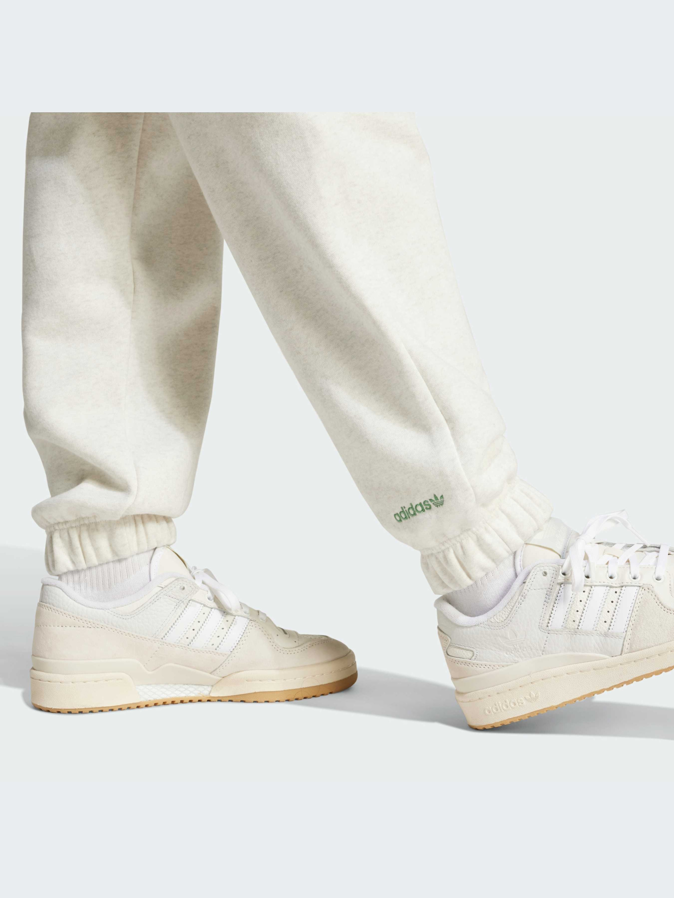 Брюки Adidas модель IX3533-KZ Фото