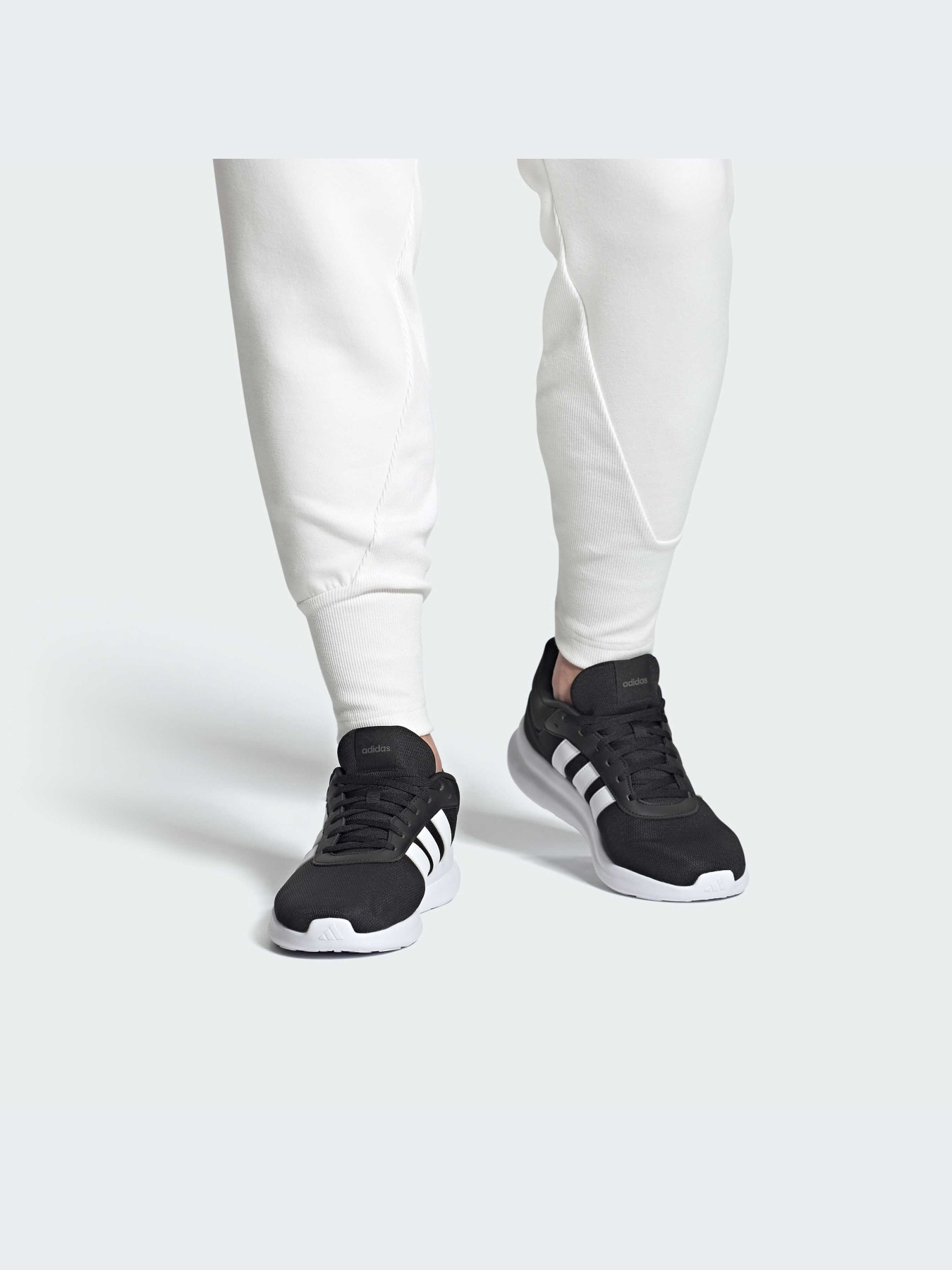 Кроссовки Adidas Lite Racer модель IE6133-KZ Фото