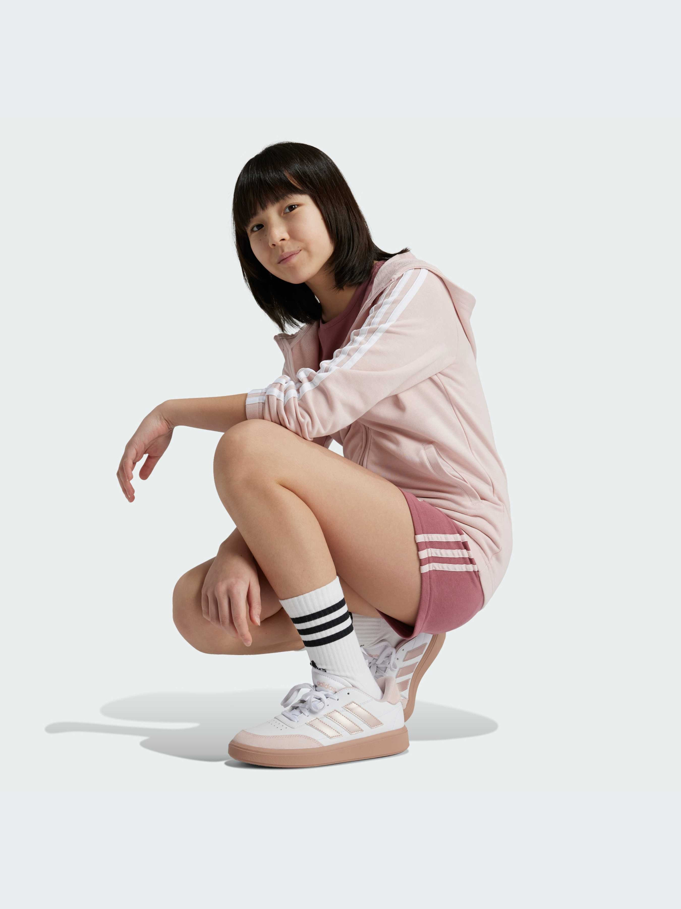 Худи и свитшоты Adidas модель IZ3464-KZ Фото