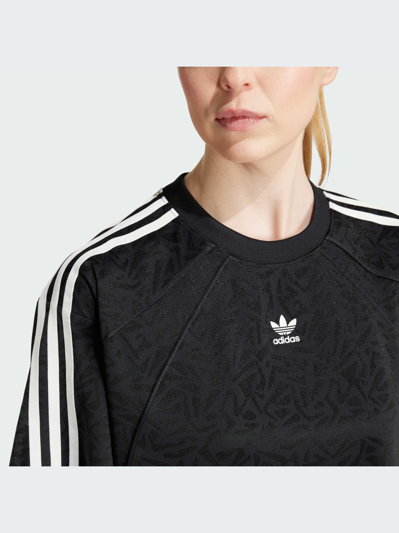 Платье-футболка Adidas модель IW5481 Фото