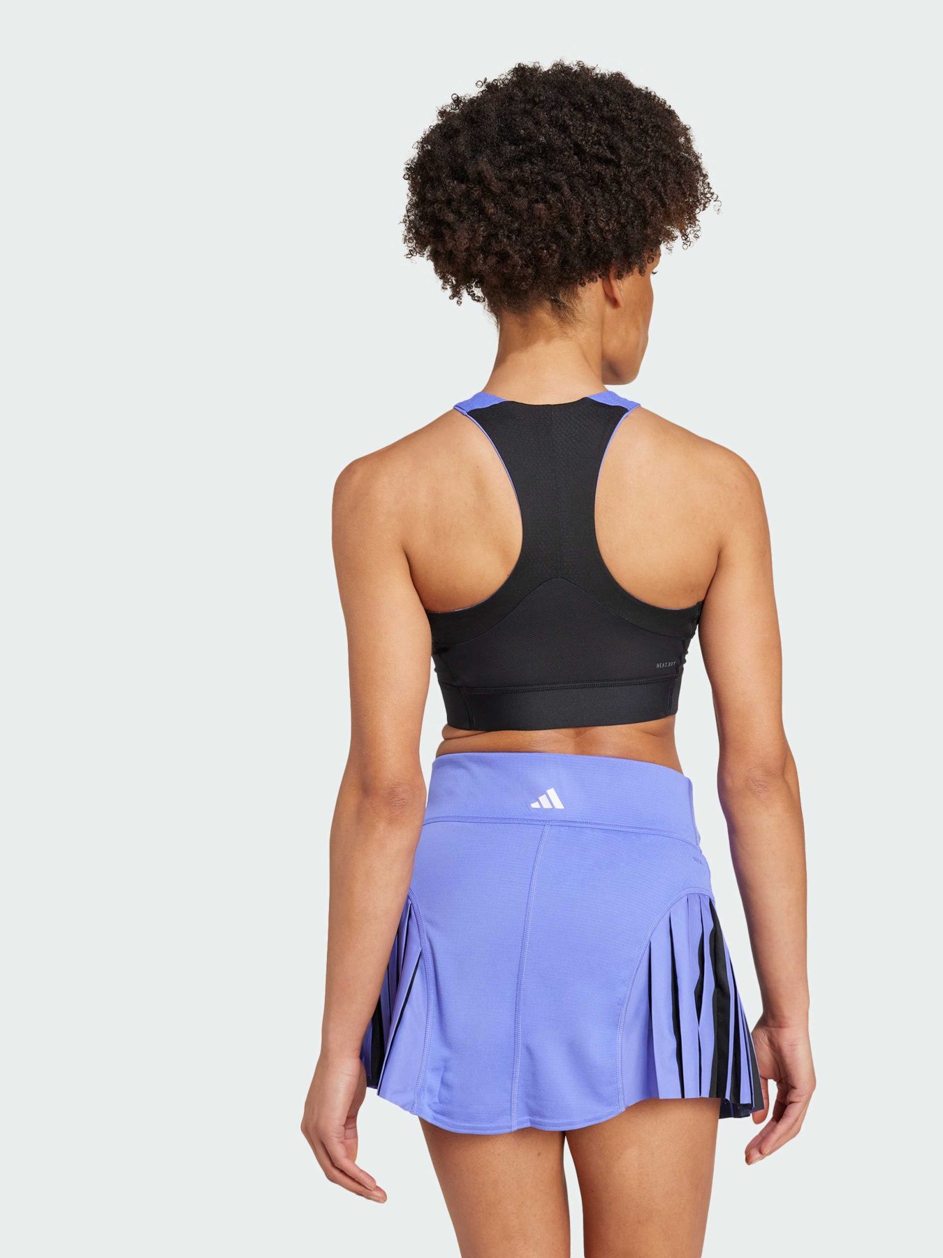 Спортивний топ Adidas модель IW3771 Фото