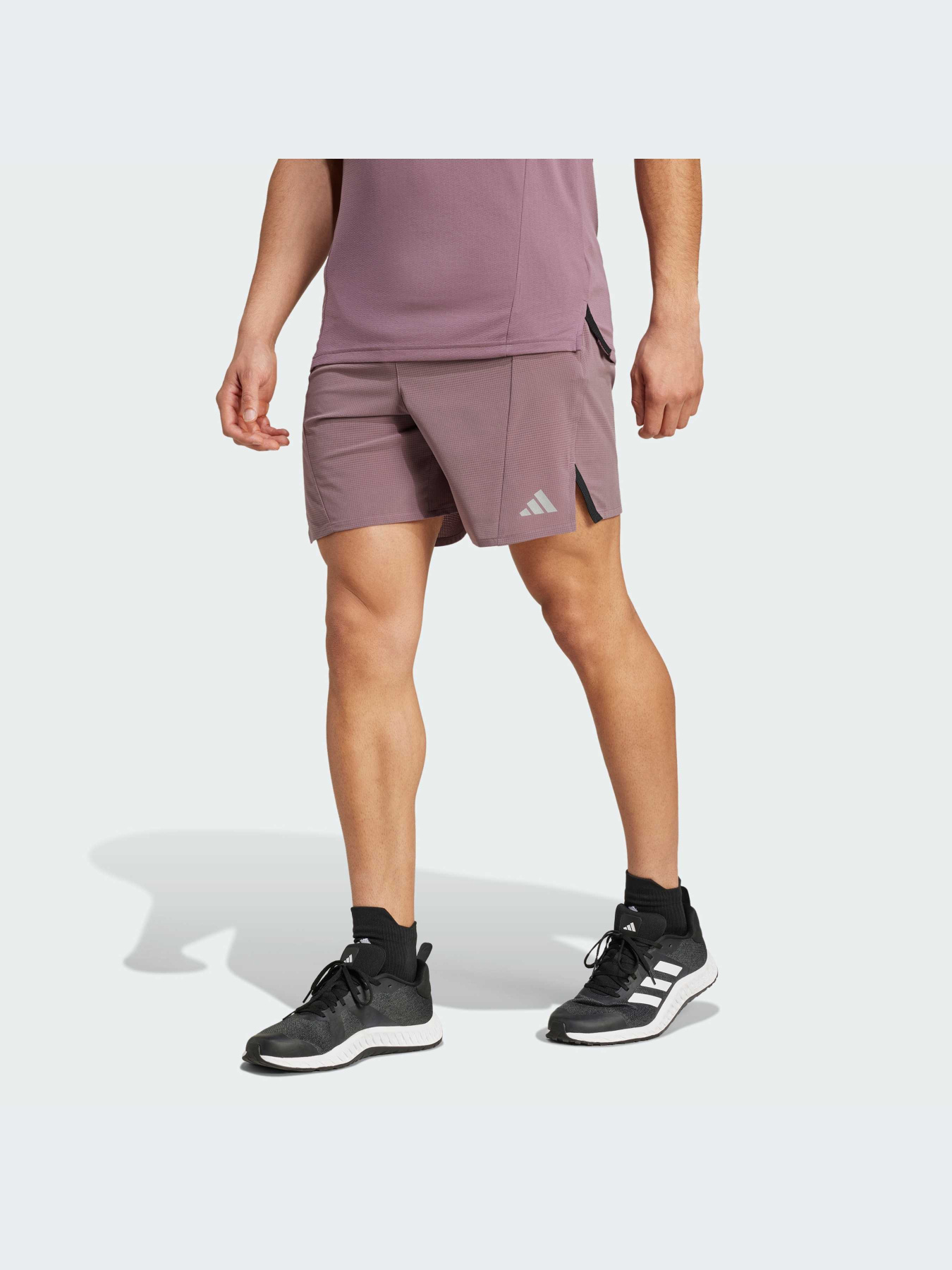 Шорты спортивные Adidas модель IX9120 Фото