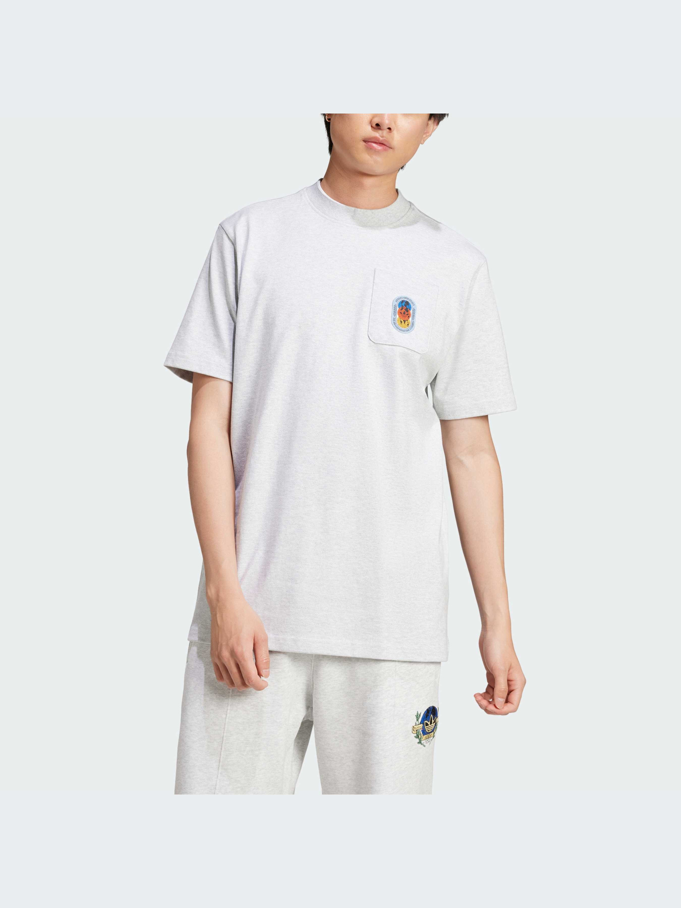 Футболка Adidas Graphics модель IZ2552 Фото