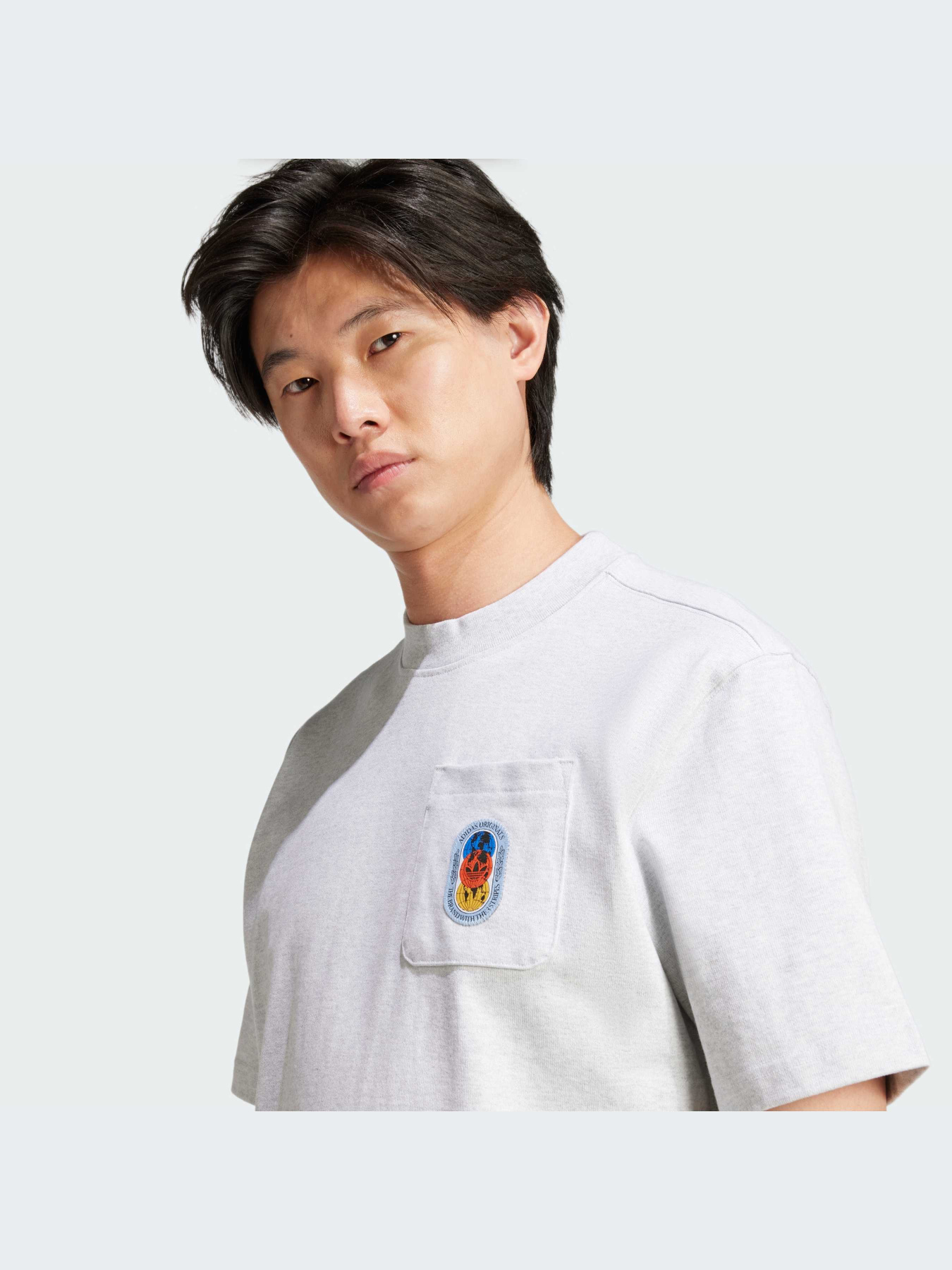 Футболка Adidas Graphics модель IZ2552 Фото