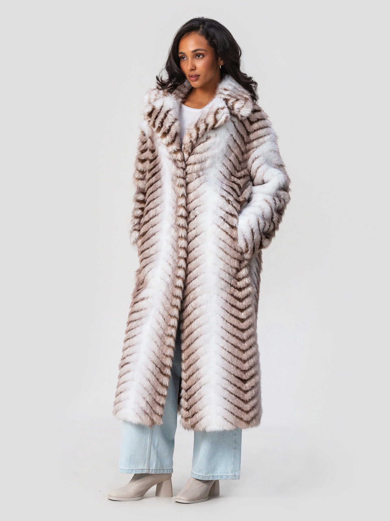 Шуба VIVA WEAR модель 1507 Фото