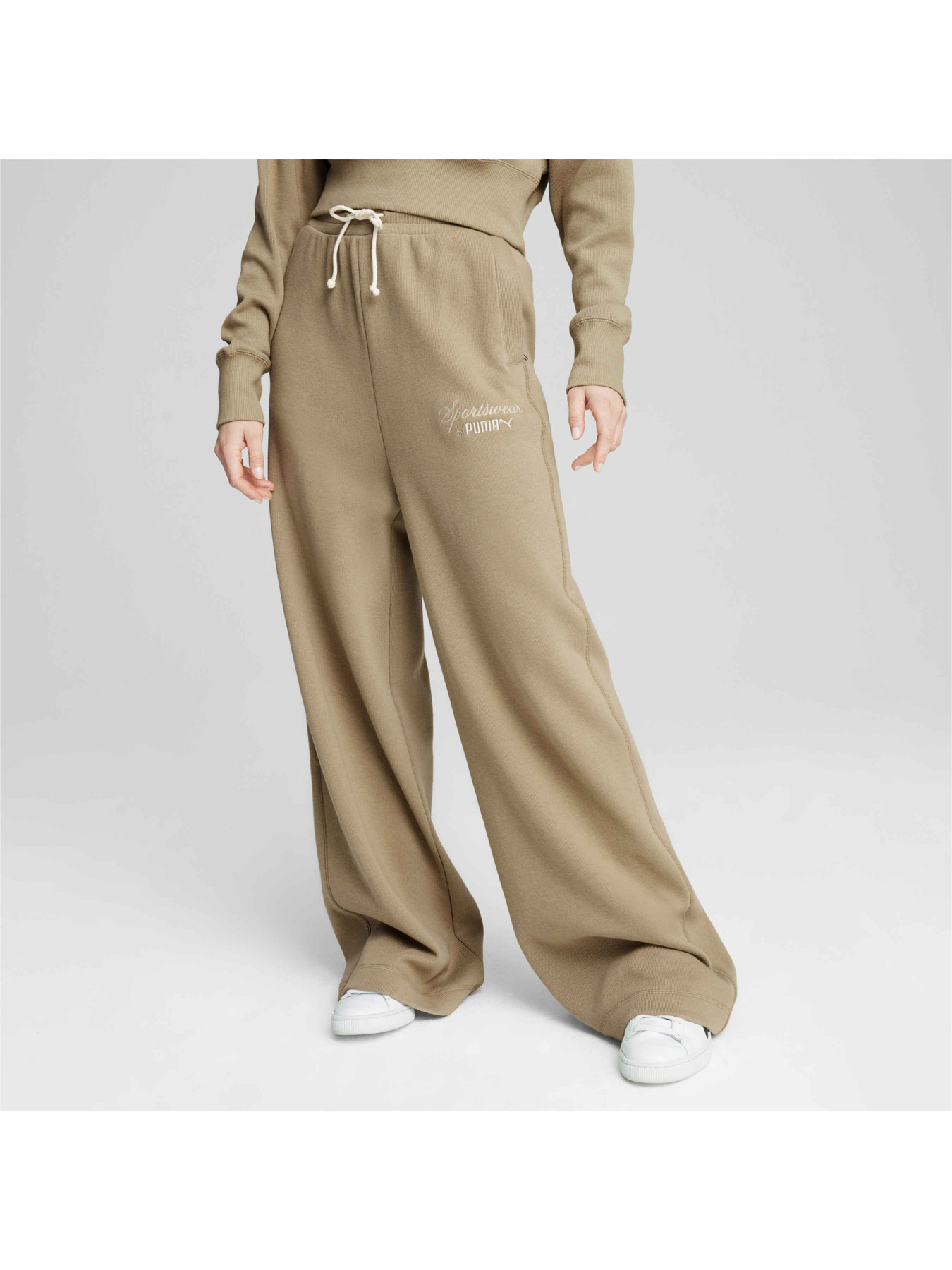 Штани палаццо PUMA Classics+ Relaxed Sweatpants модель 626568 Фото