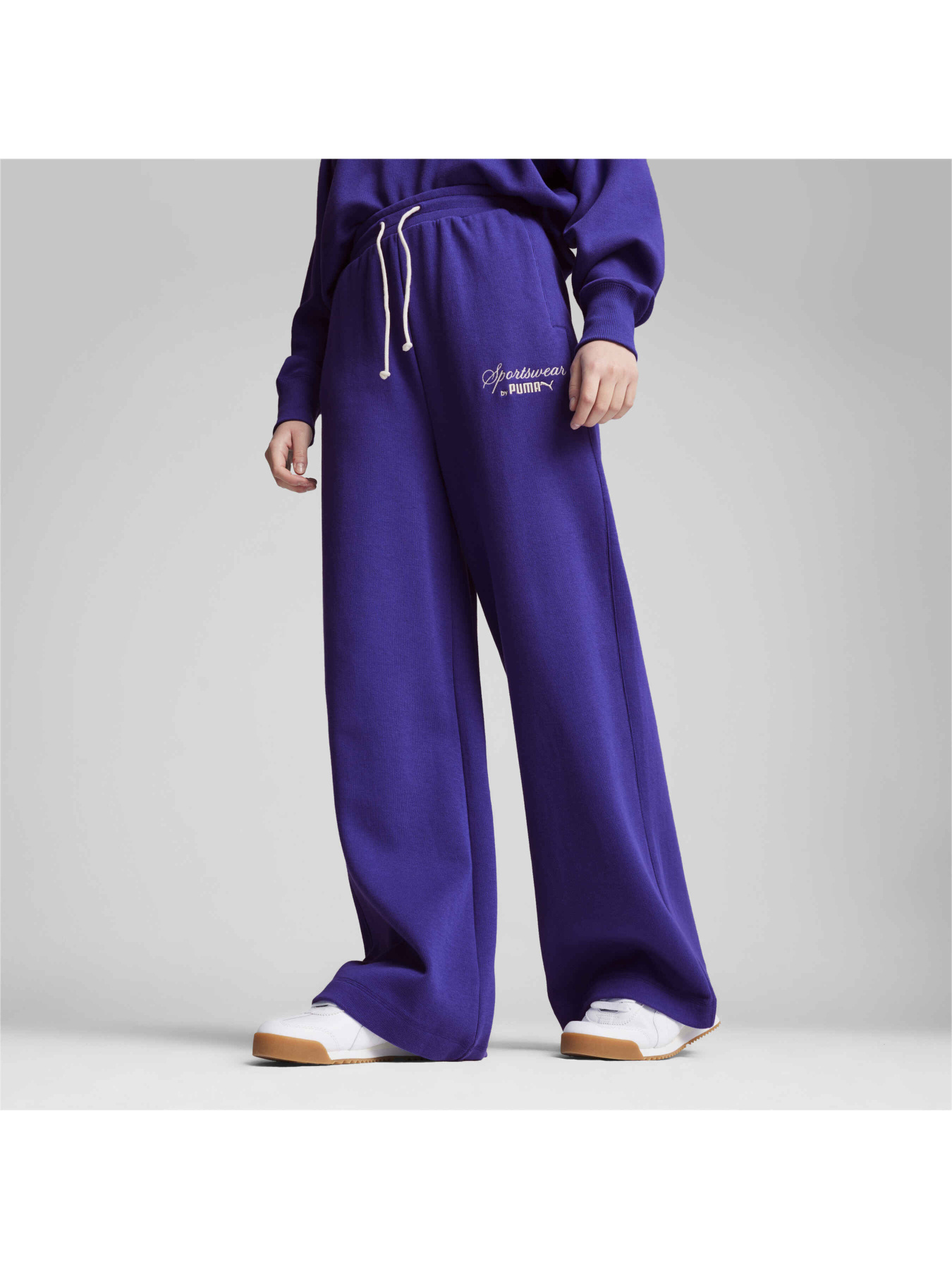 Брюки палаццо PUMA Classics+ Relaxed Sweatpants модель 626568 Фото