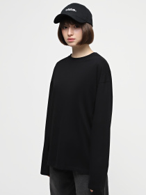 Лонгслив Ейсік Оверсайз модель LonhslivChornyimen Фото