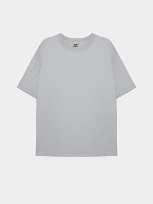 Футболка Ейсік Оверсайз модель SvitloSira Фото