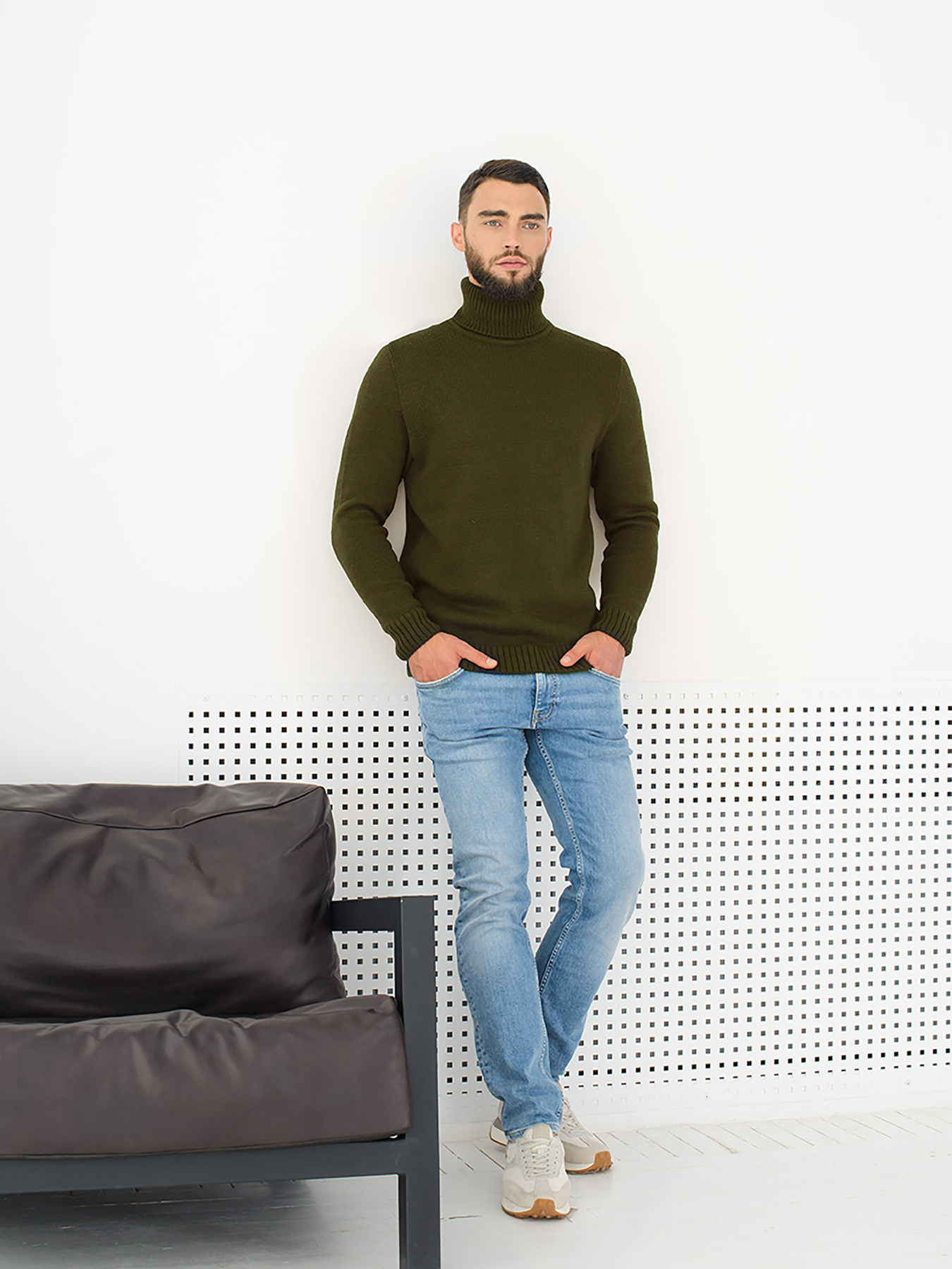 Светр SVTR модель 268khakiTTNSVTR Фото