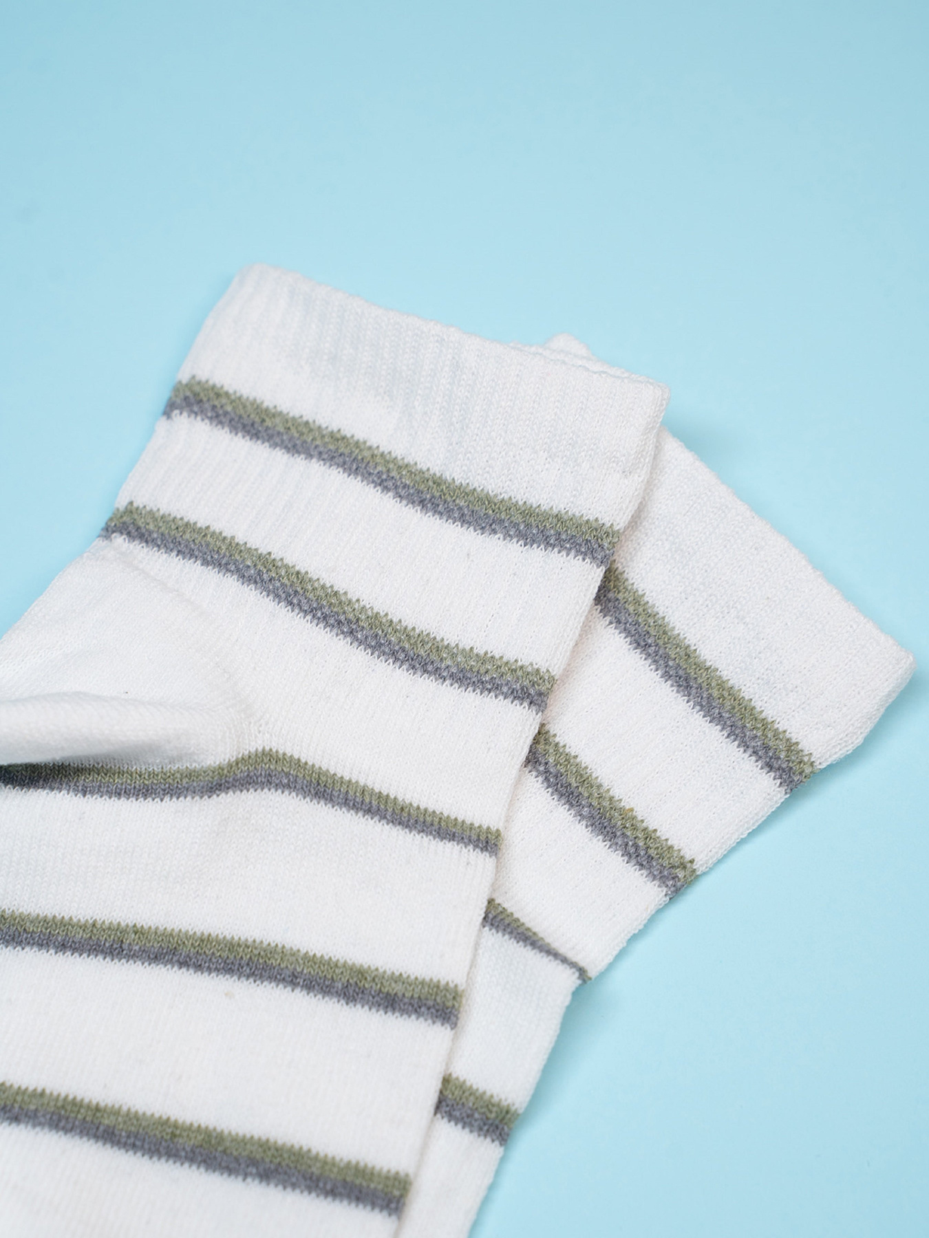 Носки ISSA Plus модель NS-385_белый Фото