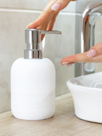 Набор аксессуаров для ванной комнаты белый Boston MBM HOME модель MVM-MH-12 WHITE Фото