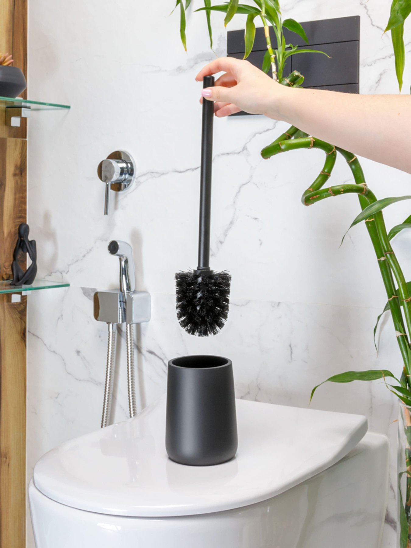 Набор аксессуаров для ванной комнаты черный Richmond MBM MY HOME модель MVM-MH-13 BLACK Фото