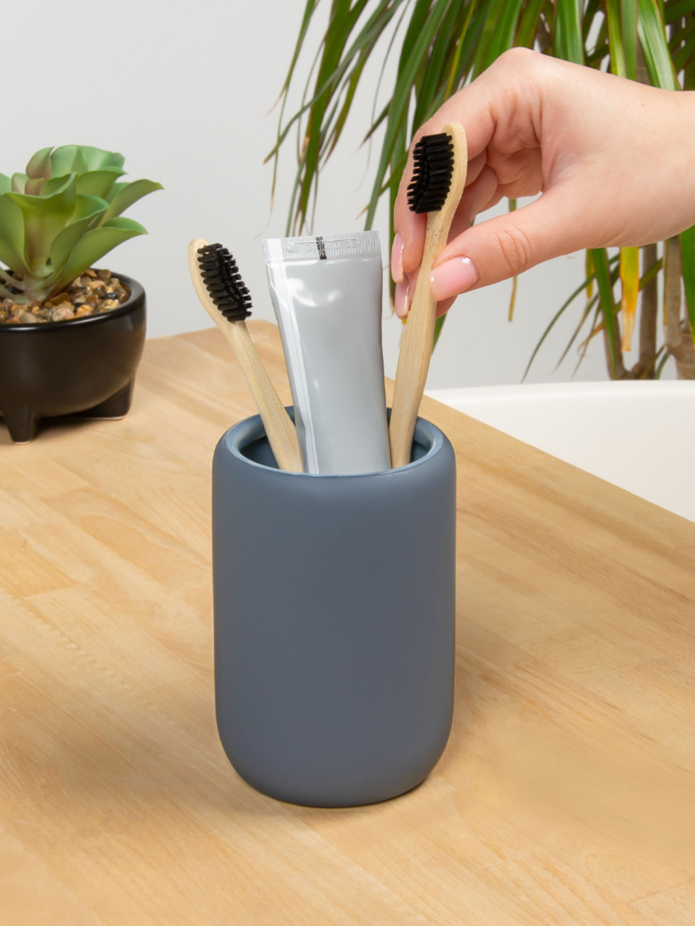 Набор аксессуаров для ванной комнаты серый Milan MBM MY HOME модель MVM-MH-23 GRAY Фото