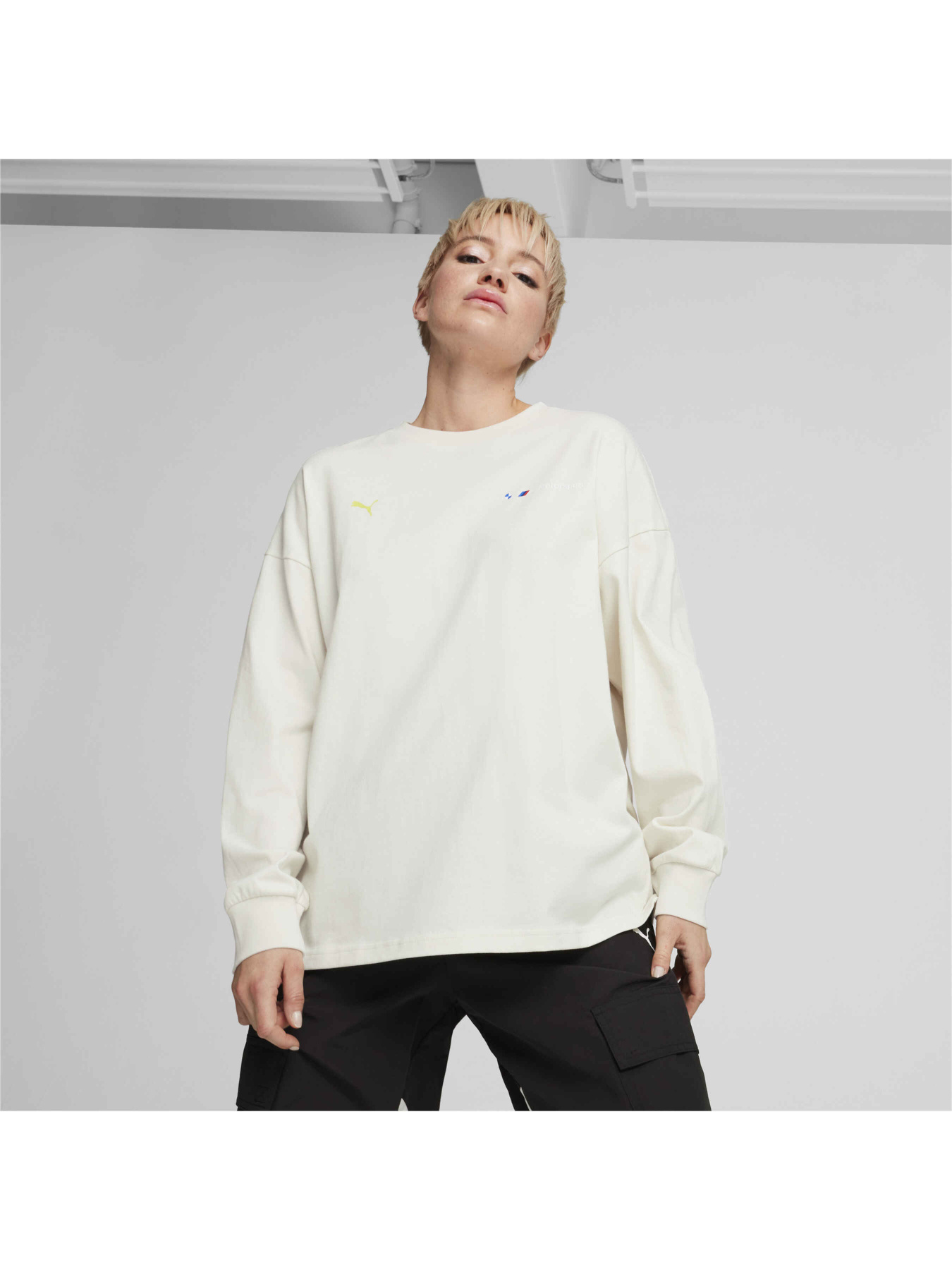 Кофта спортивна PUMA Bmw Mms Wmn Graphic Ls Tee модель 627504 Кофта спортивна PUMA Bmw Mms Wmn Graphic Ls Tee модель 627504 Фото