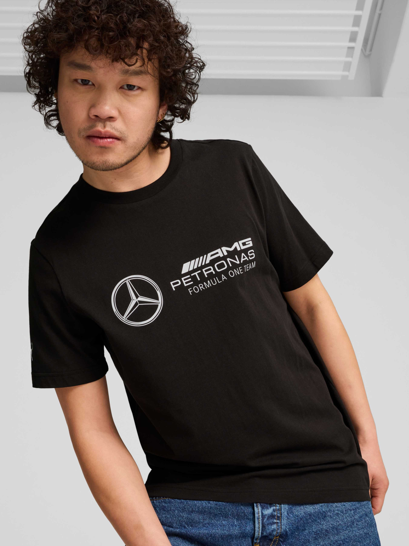 Футболка PUMA Mapf1 Ess Logo Tee модель 627349 Фото