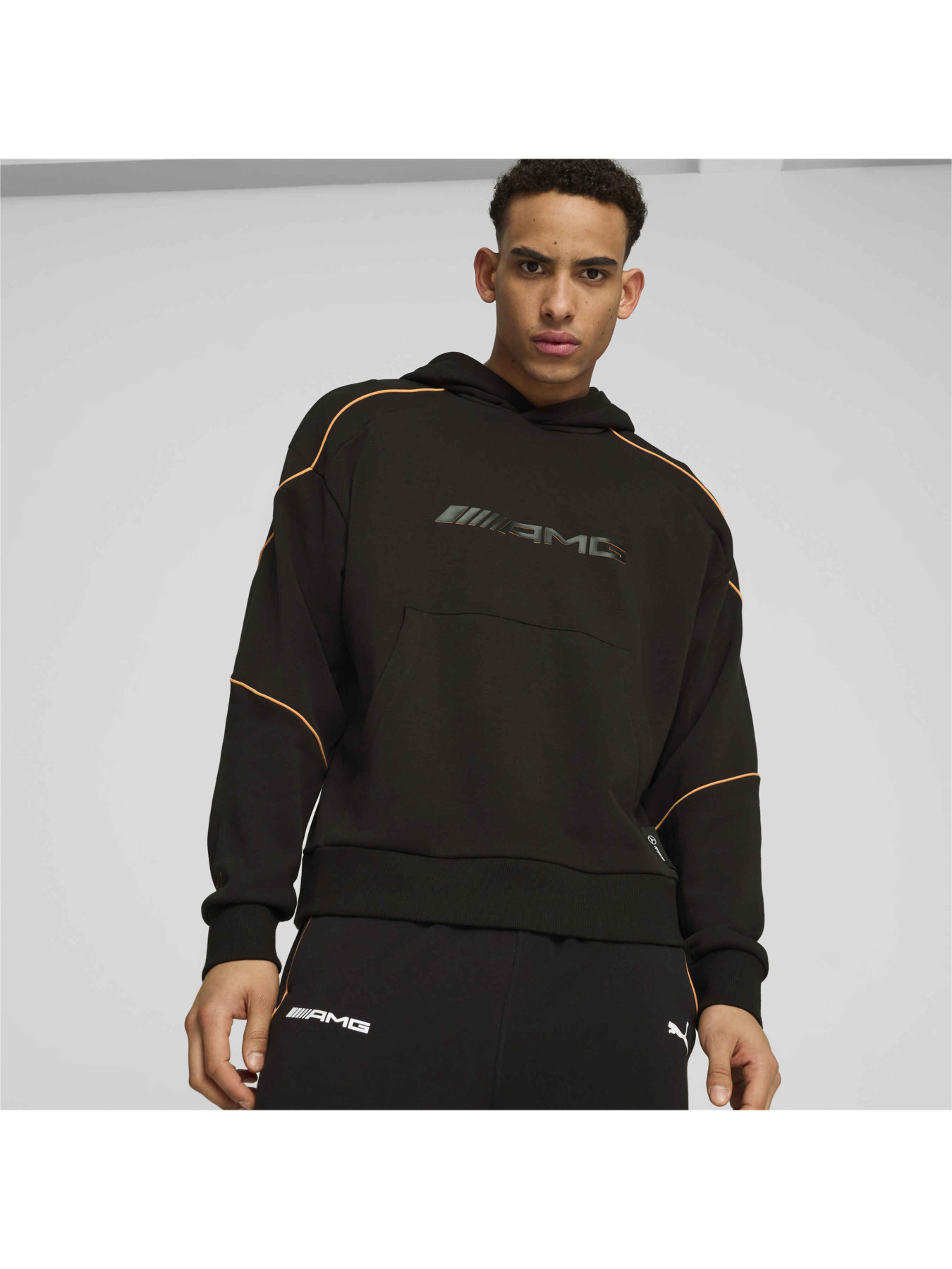 Худи PUMA Amg Hoodie модель 627418 Фото