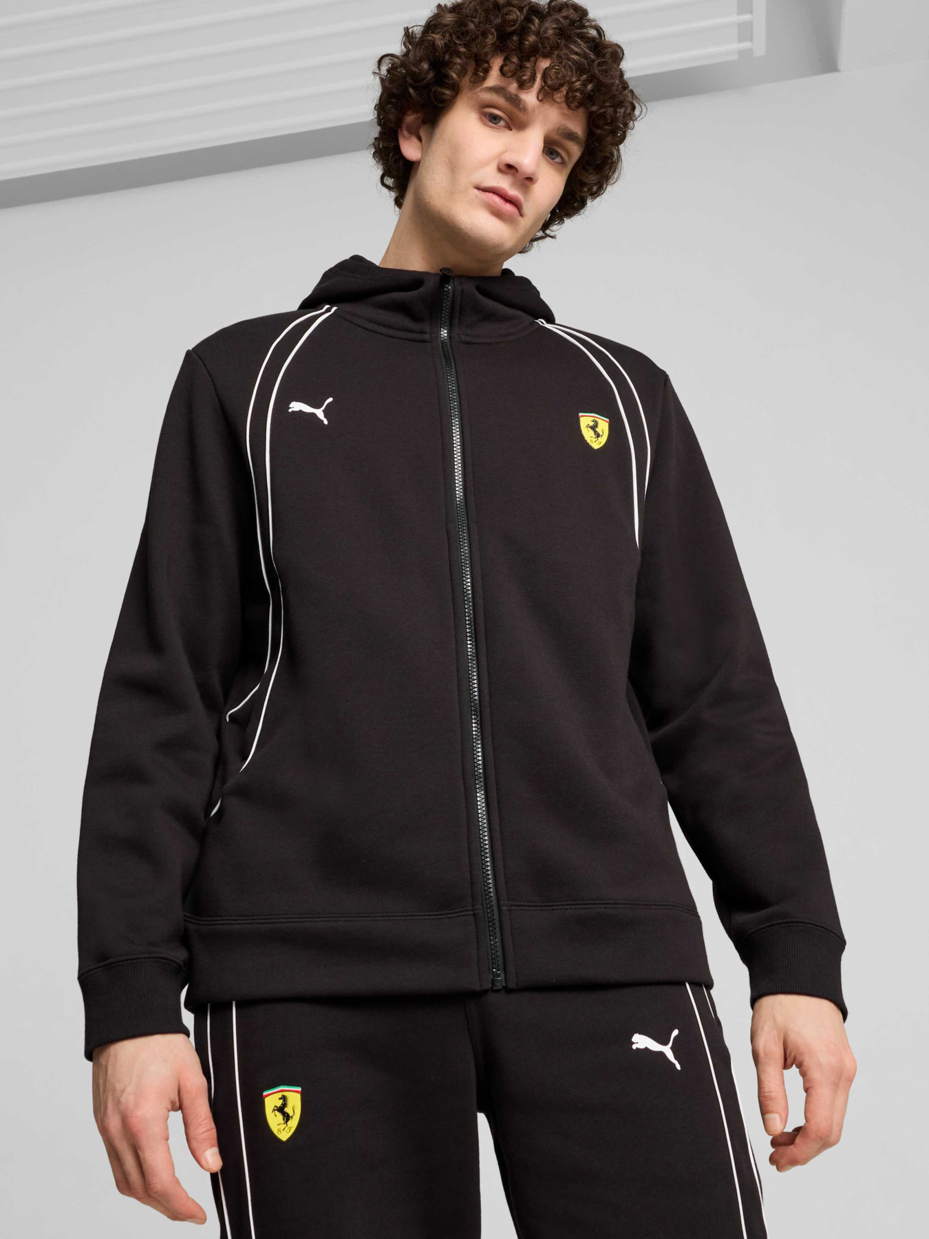 Кофта PUMA Ferrari Race Hoodie модель 627046 Фото