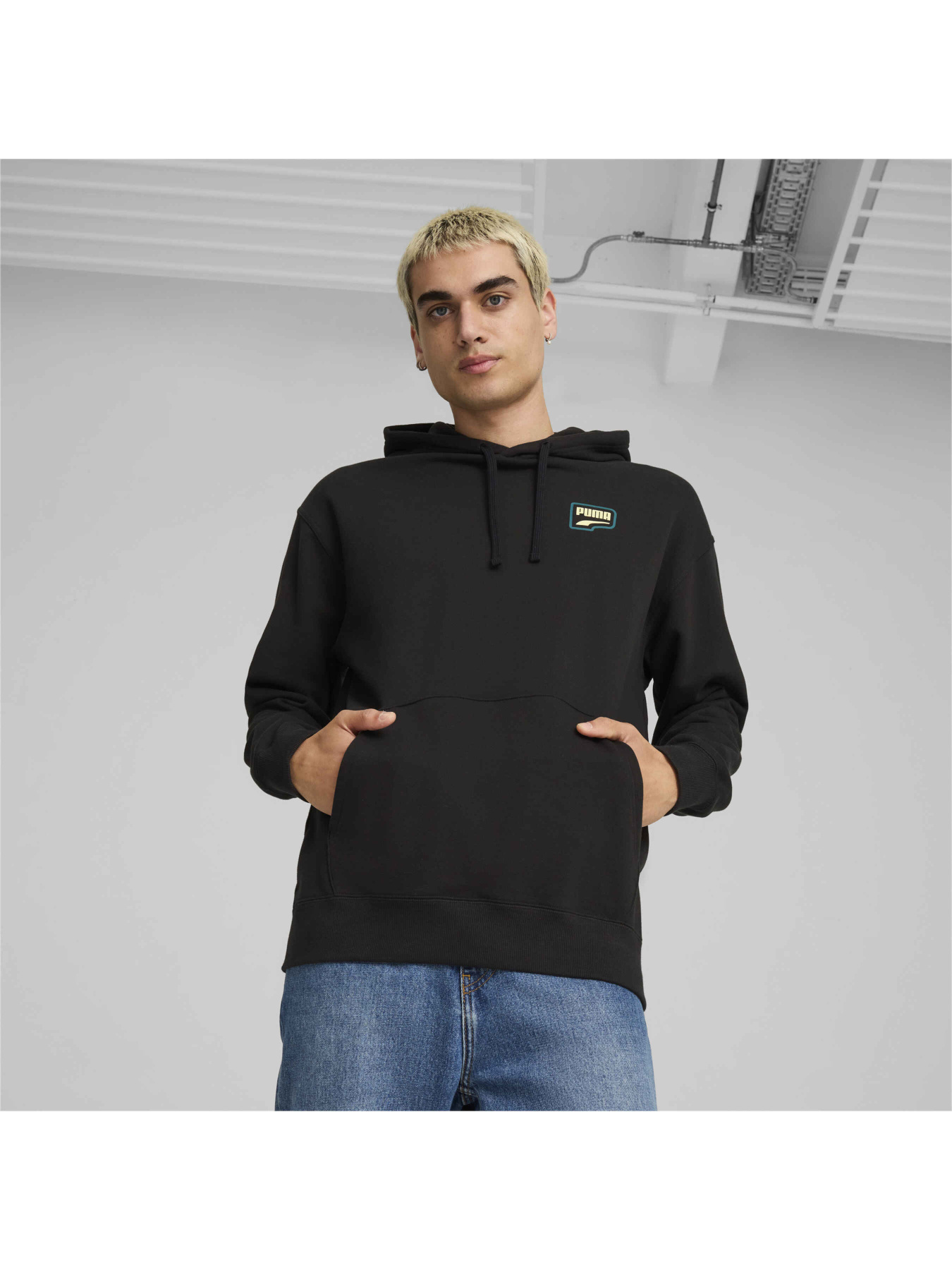 Худи PUMA Downtown Graphic Hoodie модель 626748 Худи PUMA Downtown Graphic Hoodie модель 626748 Фото