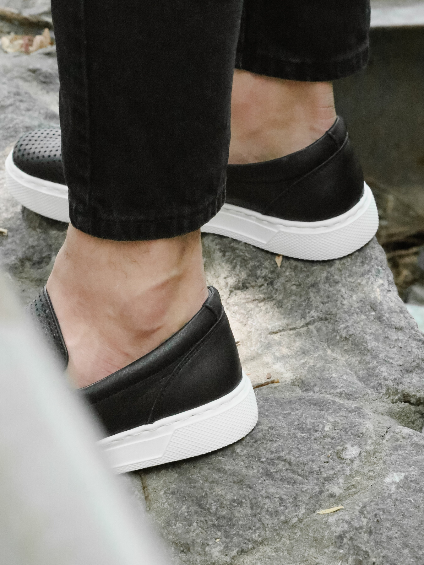 Слипоны Legessy модель CROSBY_BLACK_WHITE Фото