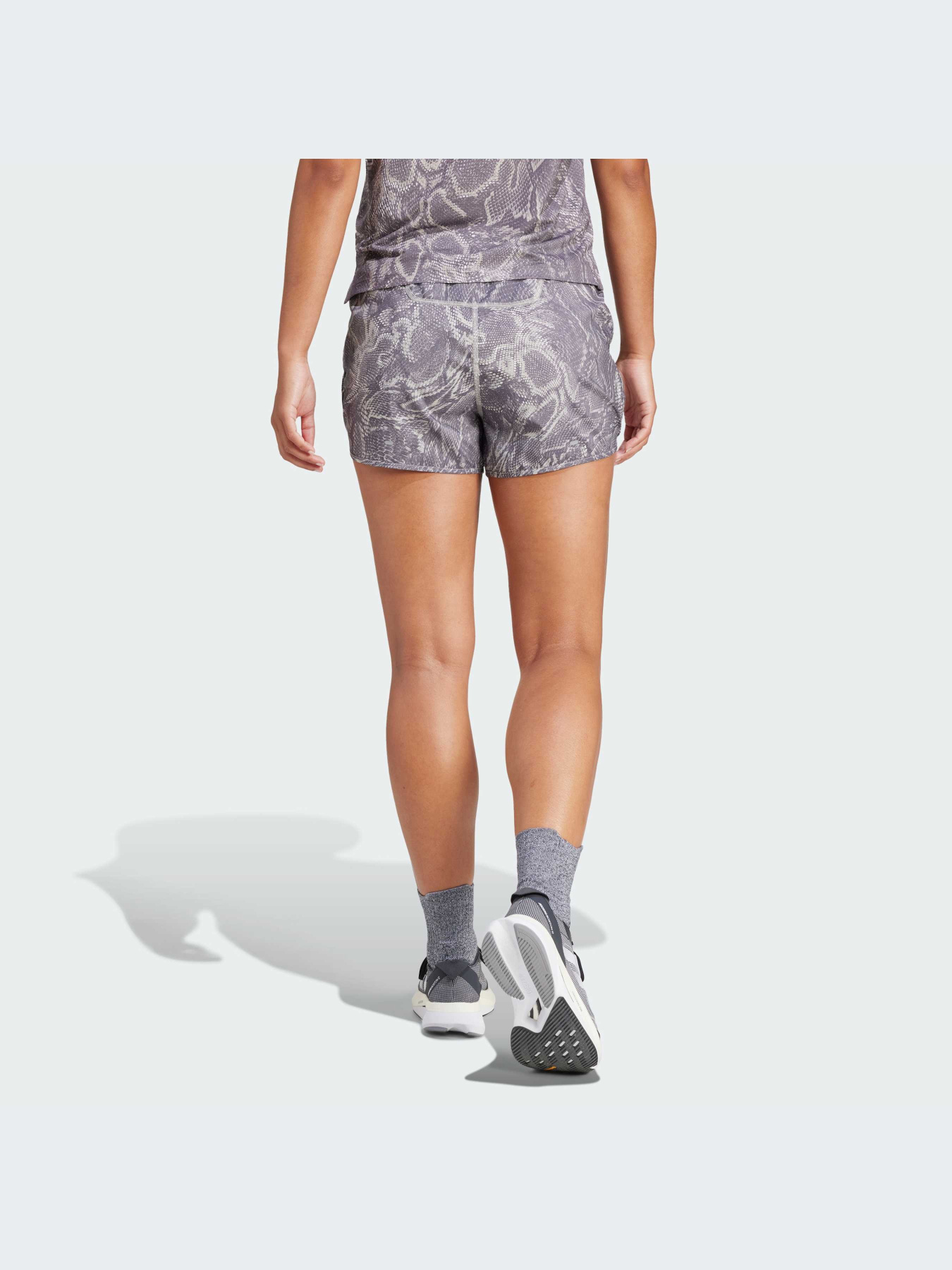 Шорты Adidas модель IV9987-KZ Фото