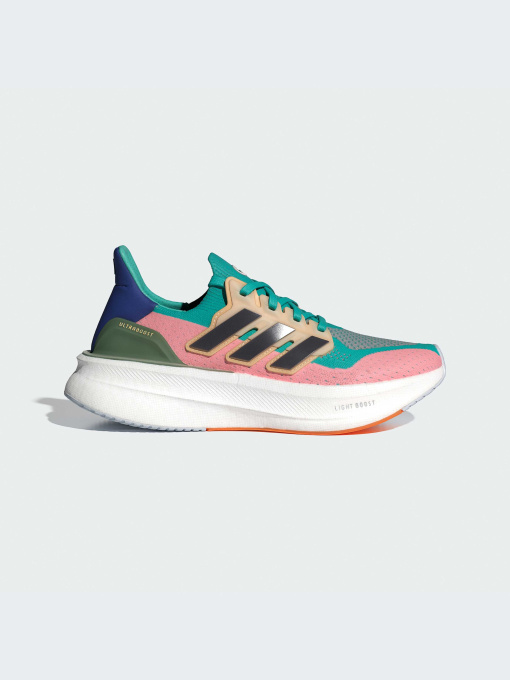 Кроссовки Adidas Ultraboost модель ID8838-KZ Фото