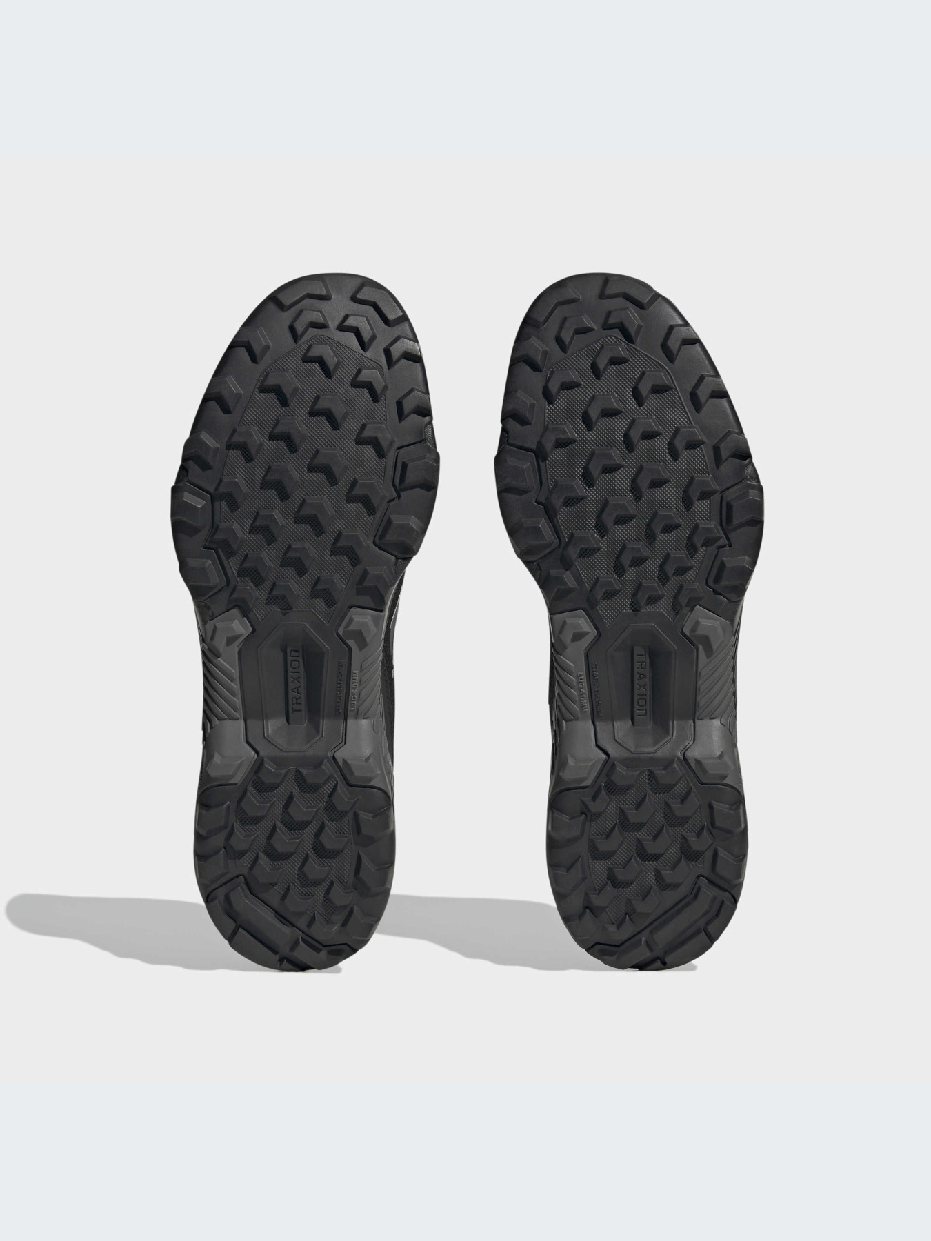 Кроссовки для туризма|Outdoor Adidas модель HP8606 Фото