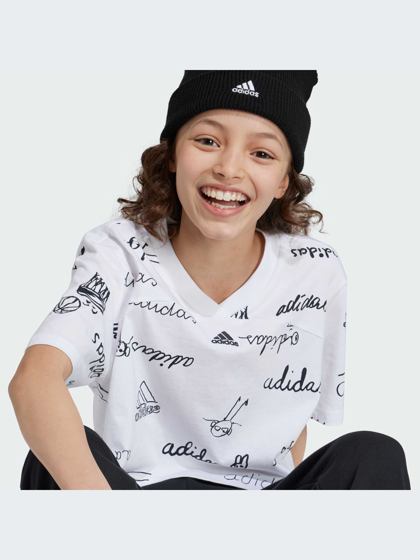 Топ Adidas модель IV9434 Фото