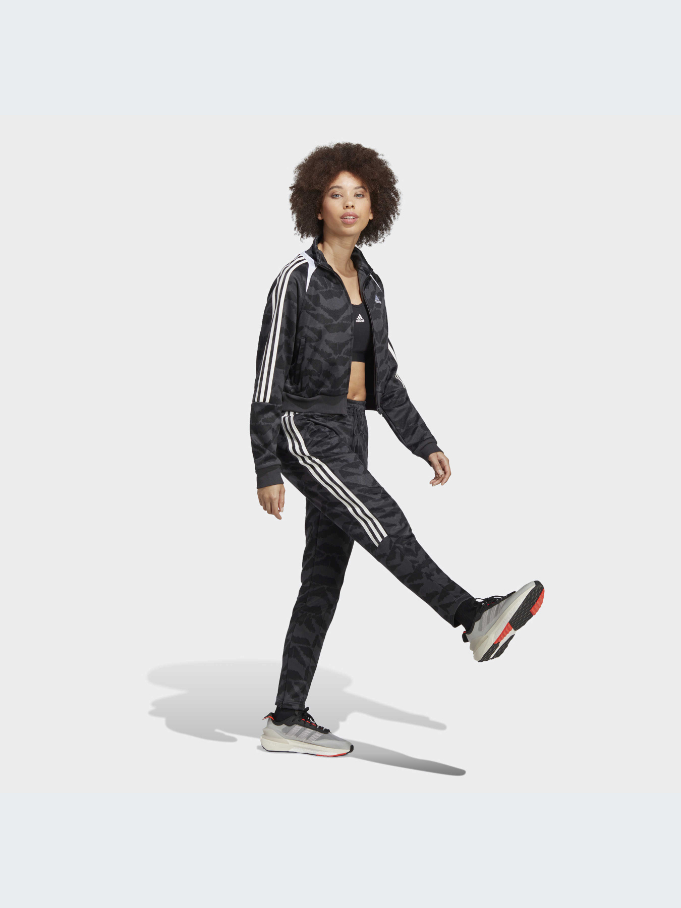 Брюки Adidas модель IC6655-KZ Фото