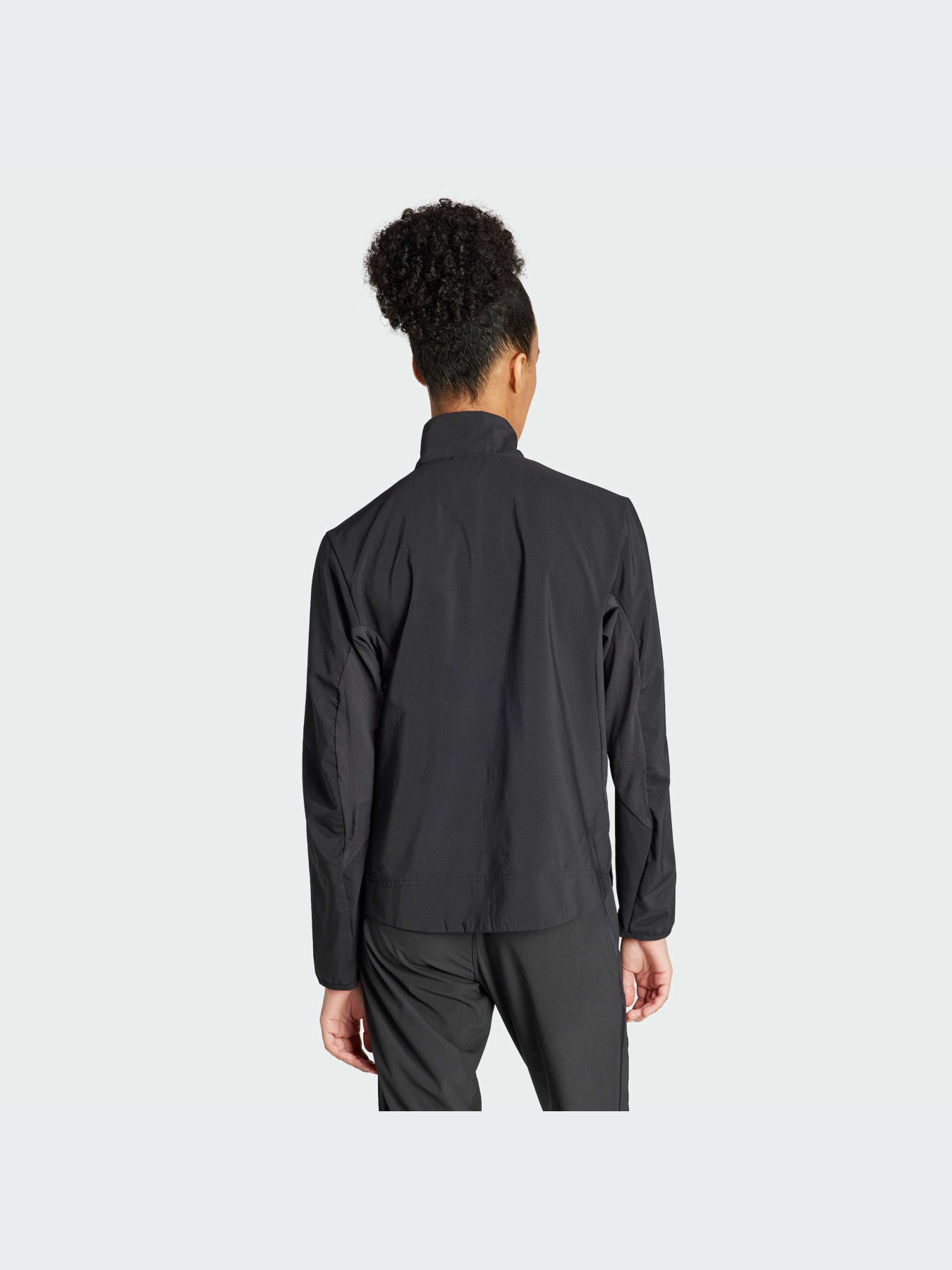 Ветровка Adidas модель IT7595 Фото