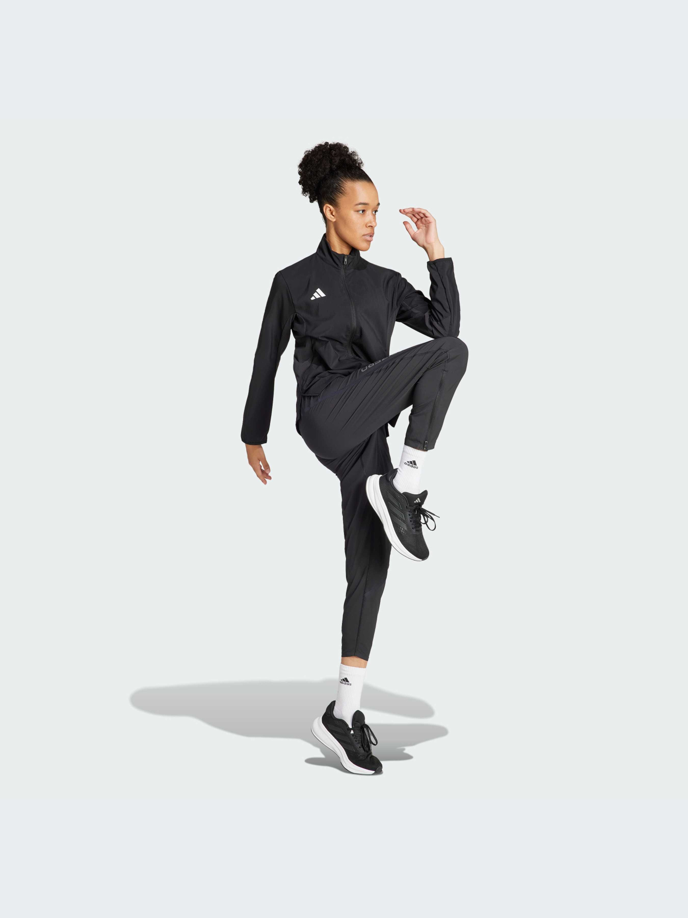 Ветровка Adidas модель IT7595 Фото