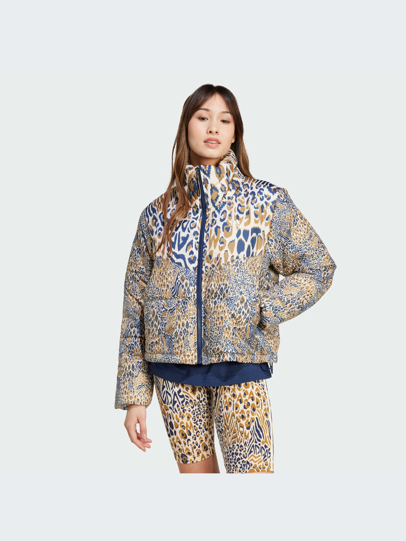 Демісезонна куртка Adidas модель IV9756 Фото