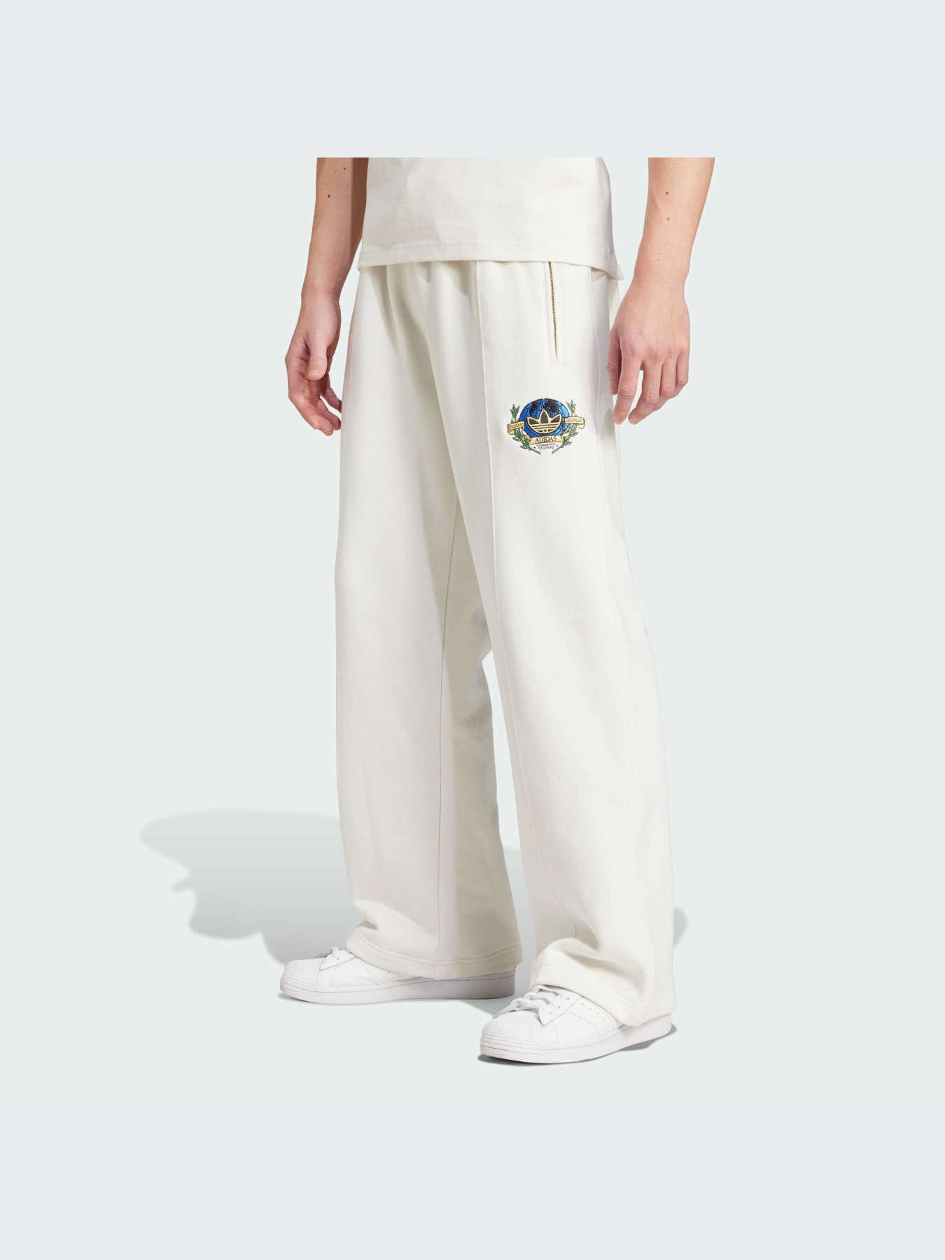 Штани повсякденні Adidas Graphics модель IX6765 Фото