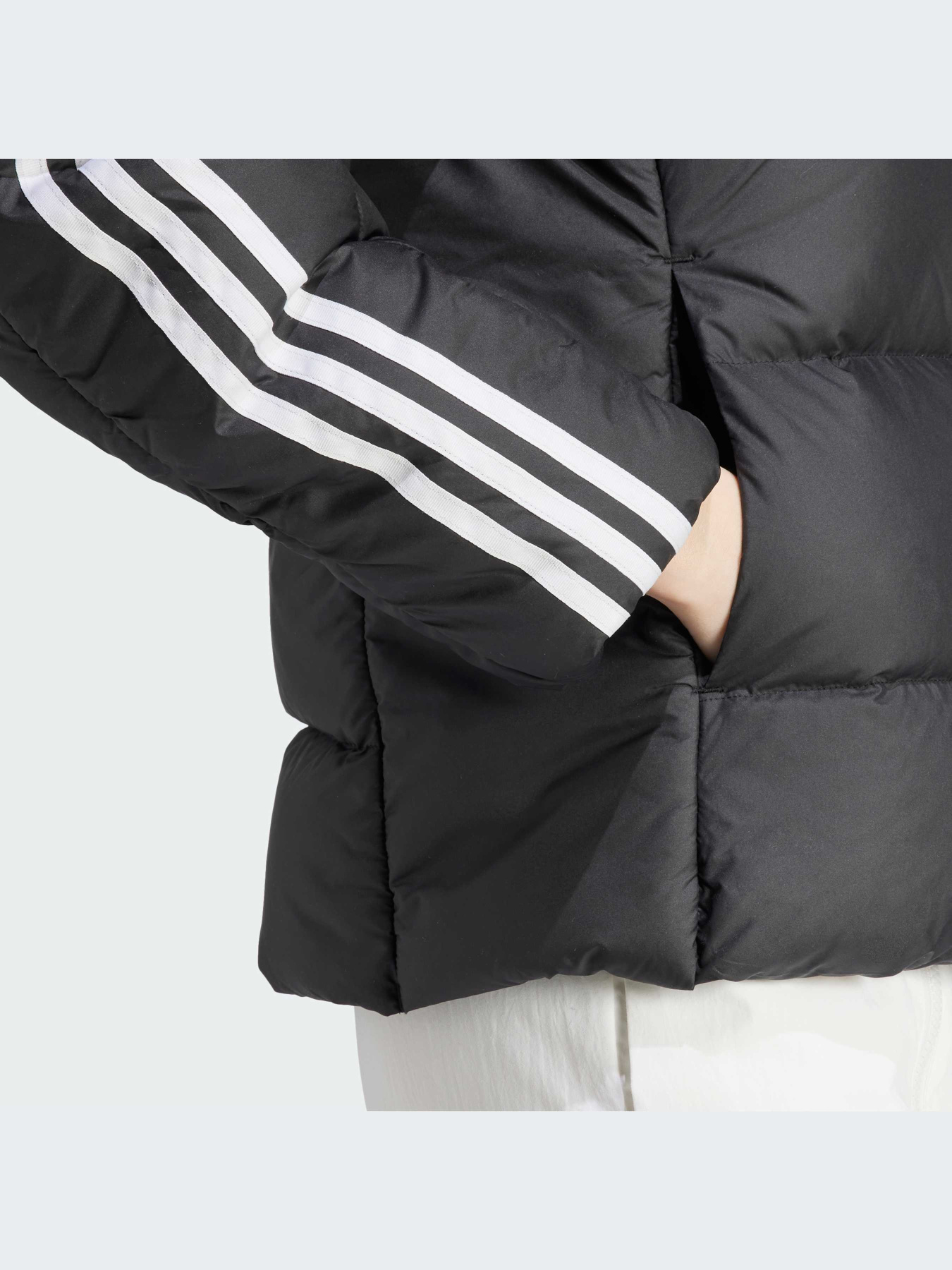 Пуховик Adidas модель HZ8483 Фото