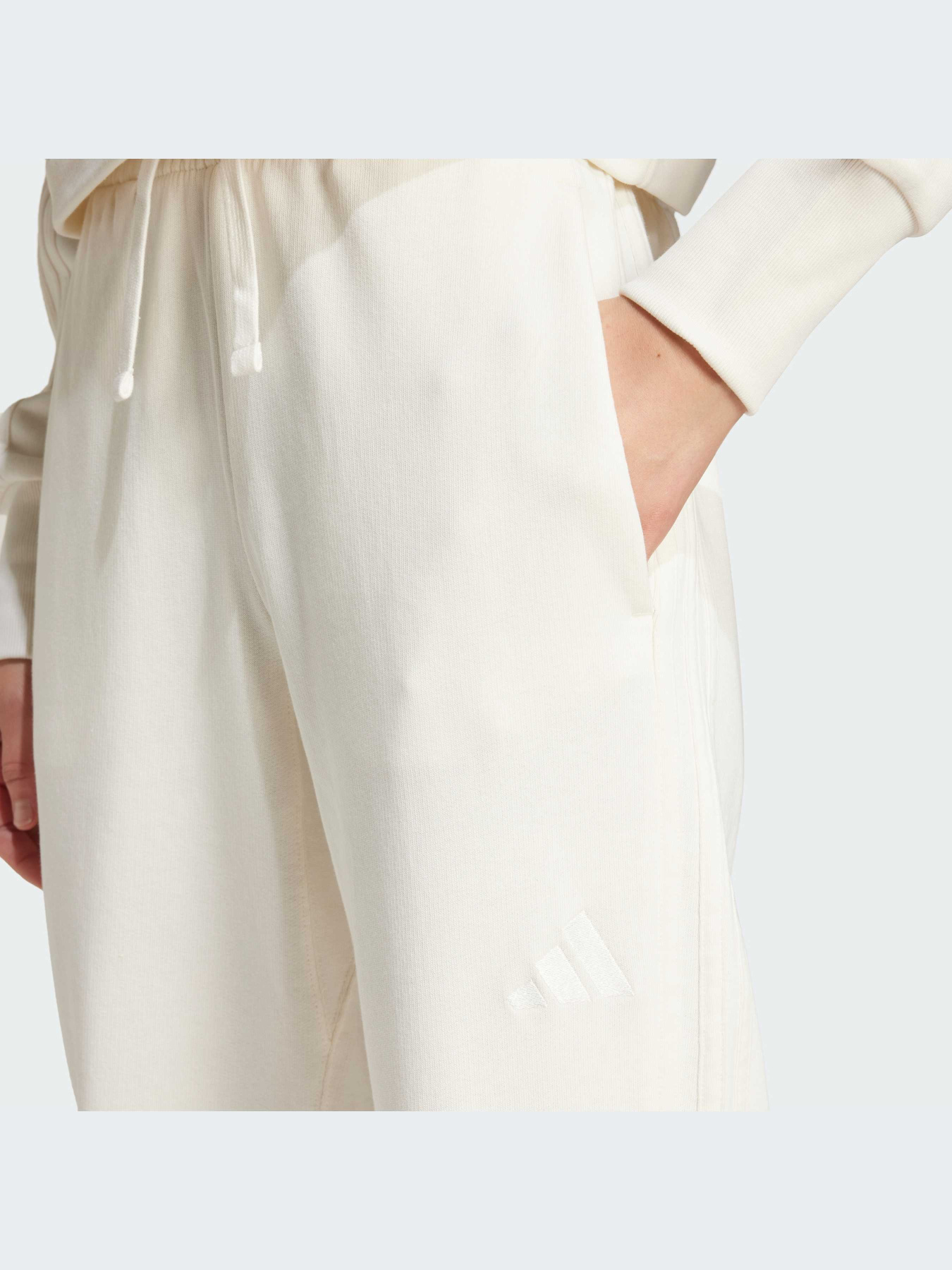 Штани повсякденні Adidas 3 Stripes модель IW1134 Фото