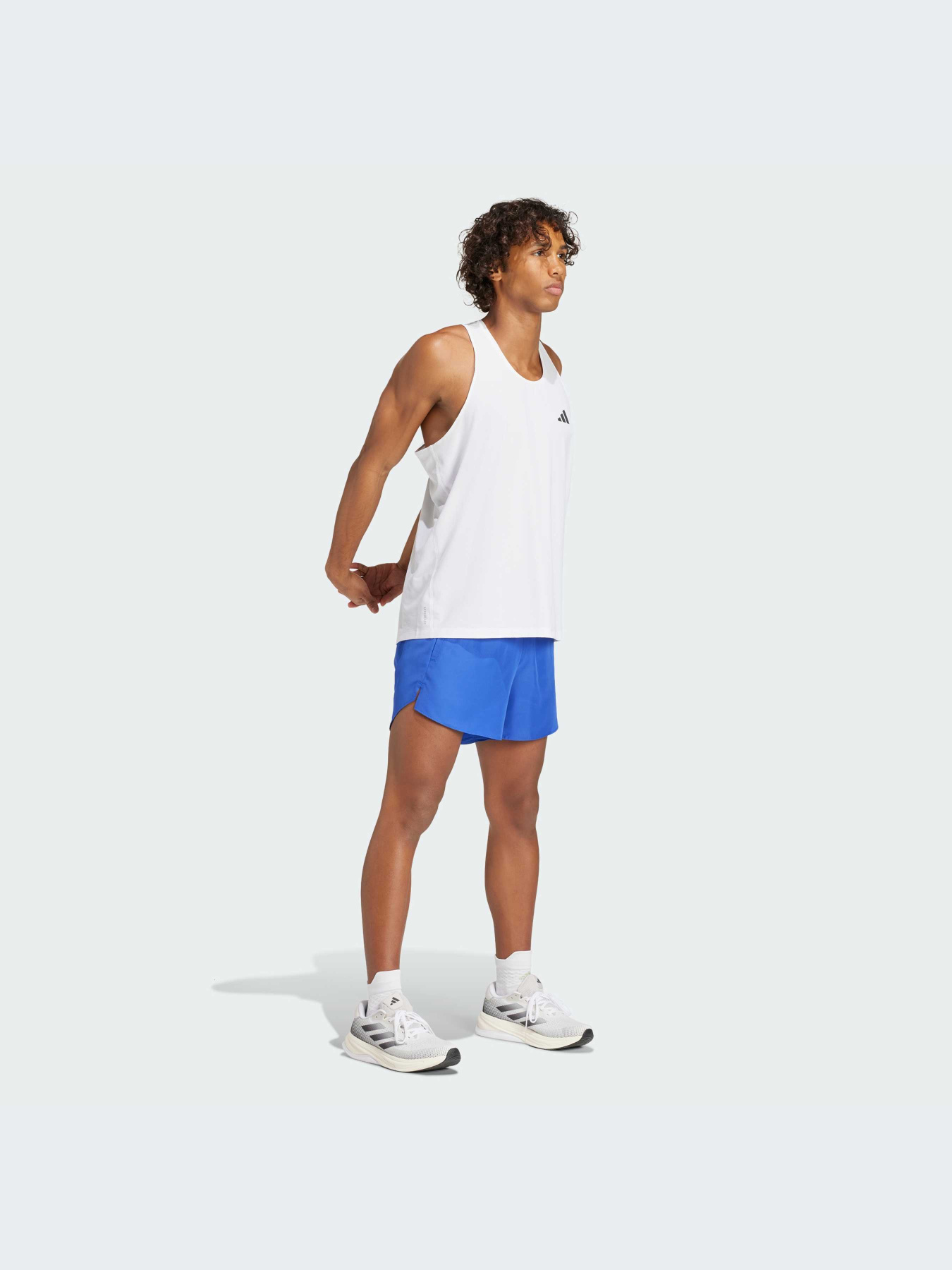 Шорти спортивні Adidas модель IW8431 Фото