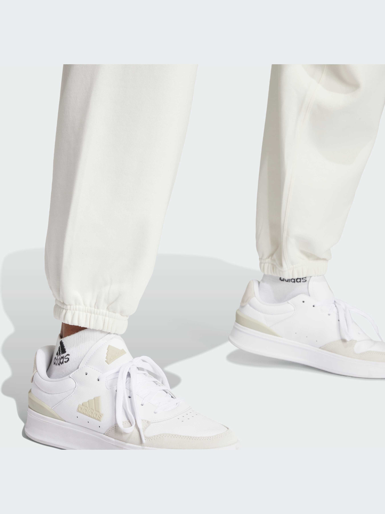 Джоггеры Adidas модель IY4124 Фото