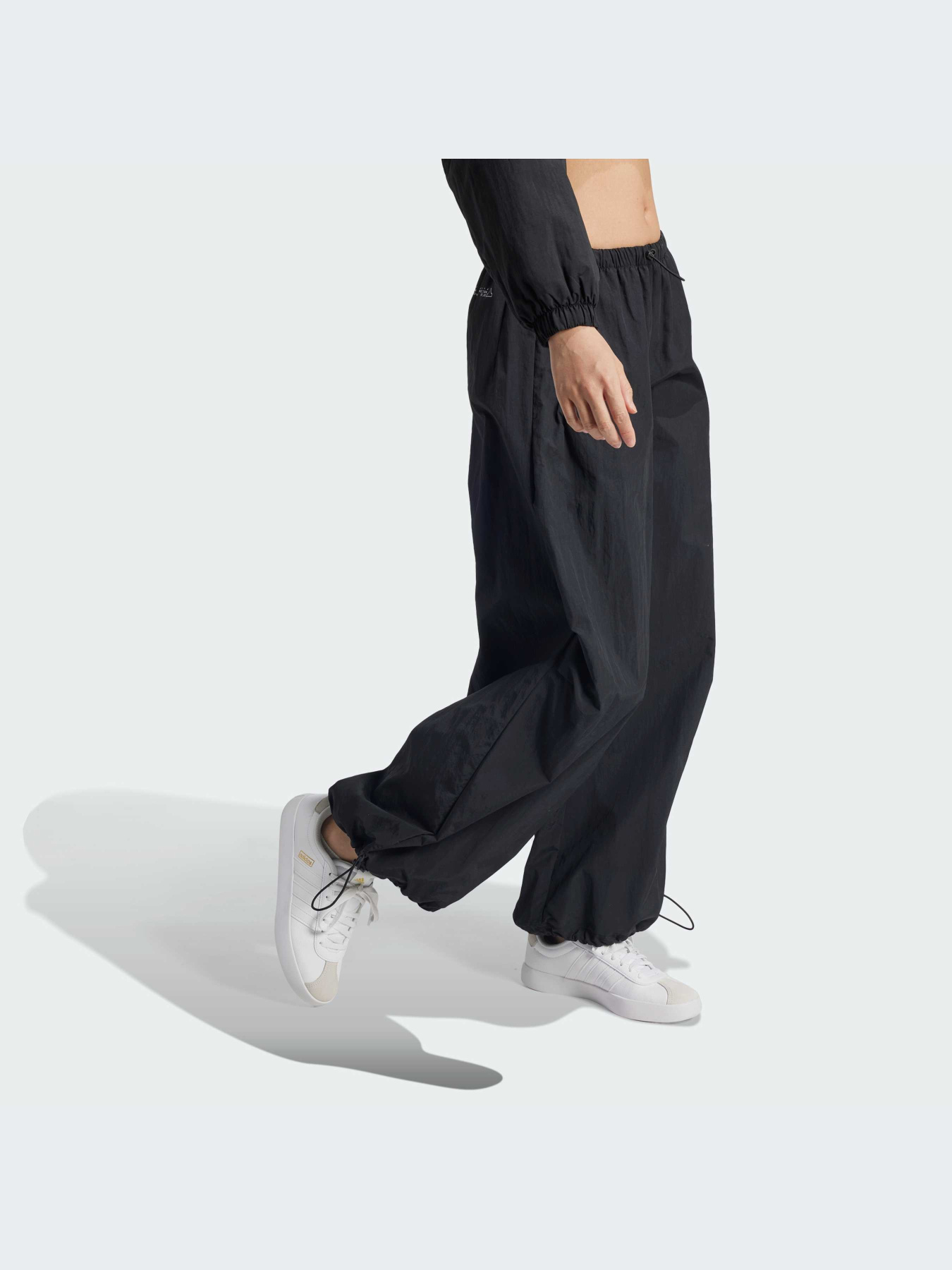 Штани повсякденні Adidas модель IV9780 Фото