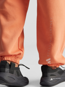 Джогери Adidas модель IW9855 Джогери Adidas модель IW9855 Фото