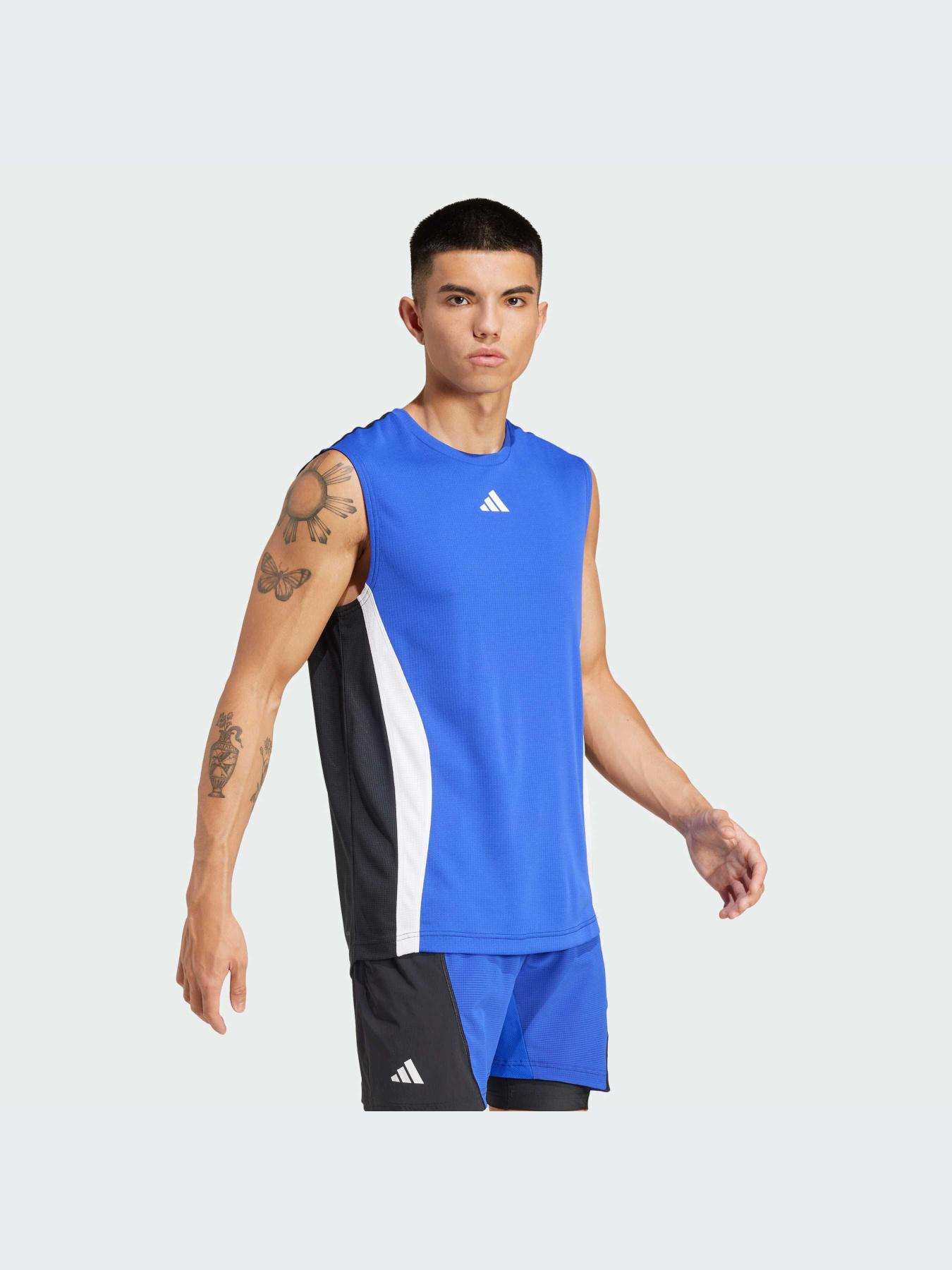 Майка спортивная Adidas модель IW6422 Фото