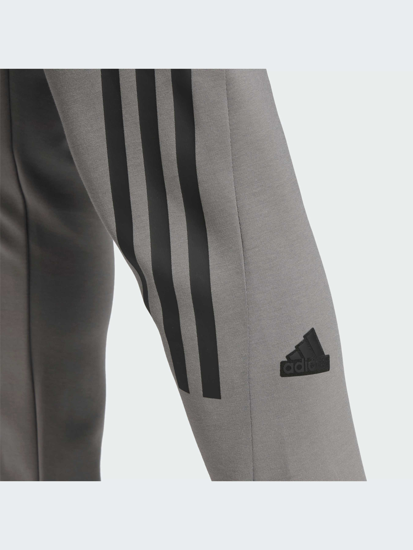 Джоггеры Adidas 3 Stripes модель IW8535 Фото