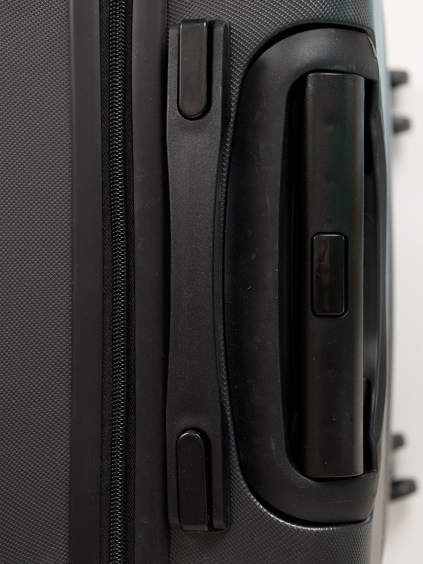 Чемодан YUKI модель ЦБ-00249994 Фото