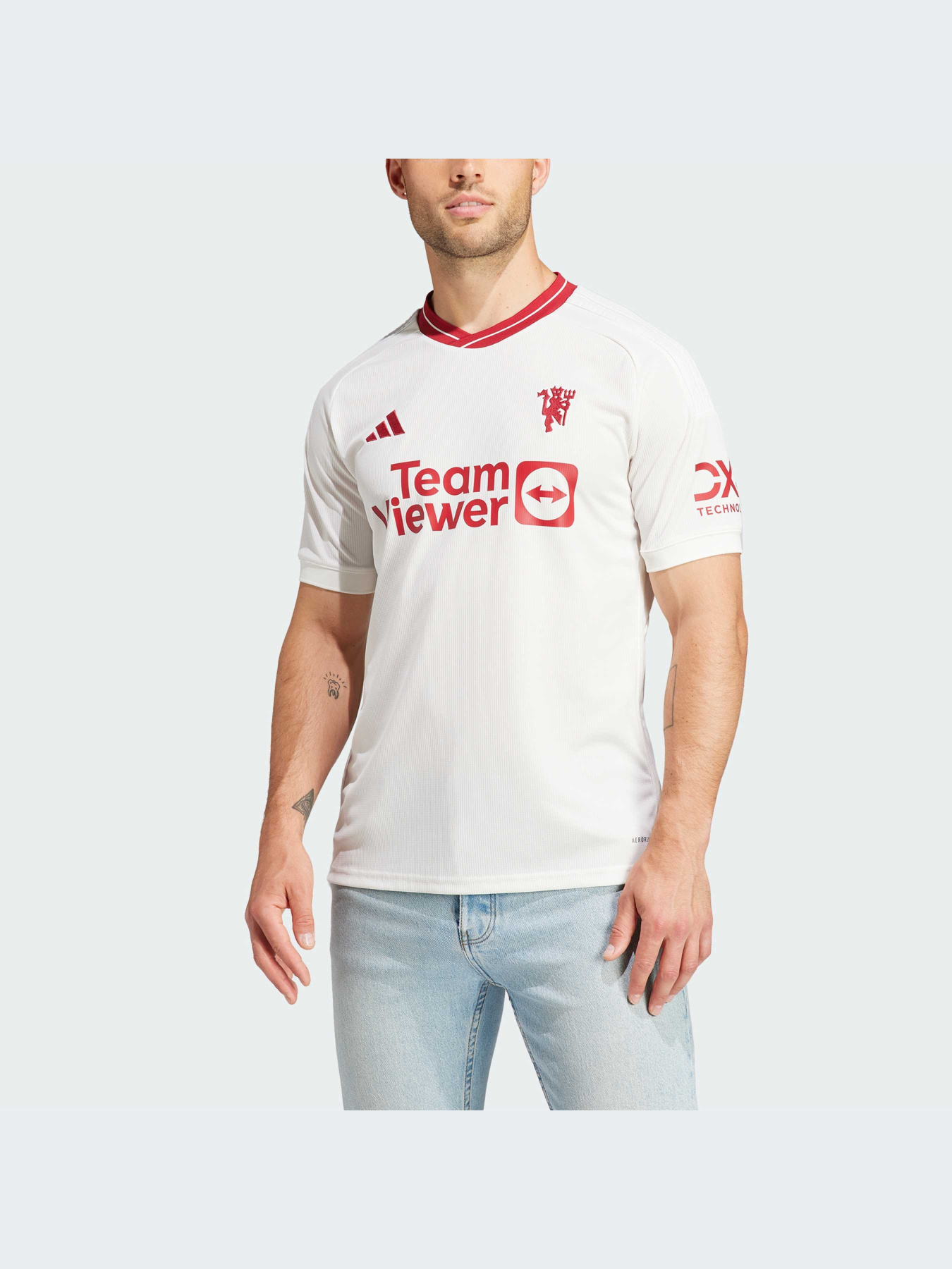 Спортивная футболка Adidas модель IP1741 Фото